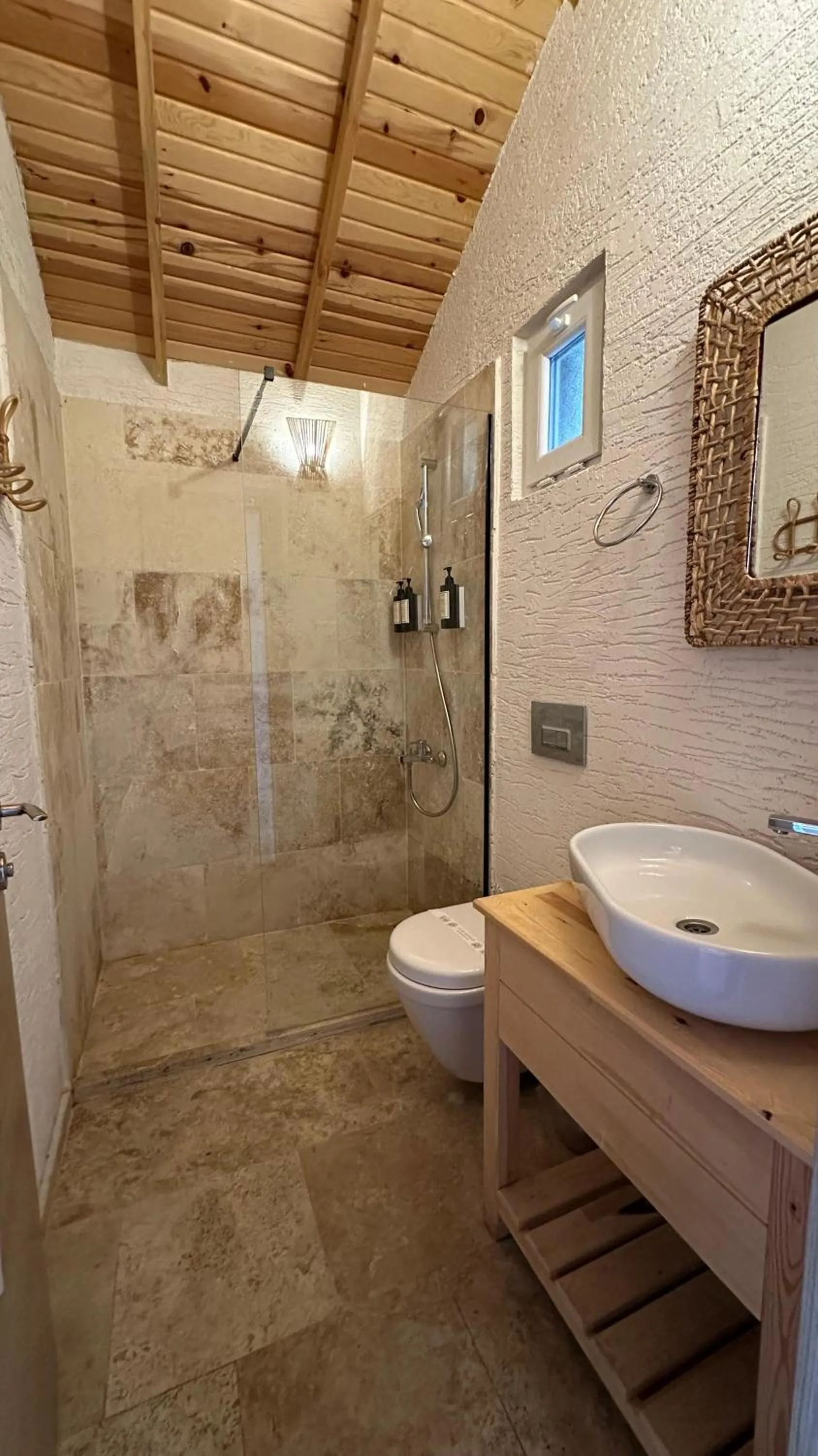 Bathroom in The Roof Ada