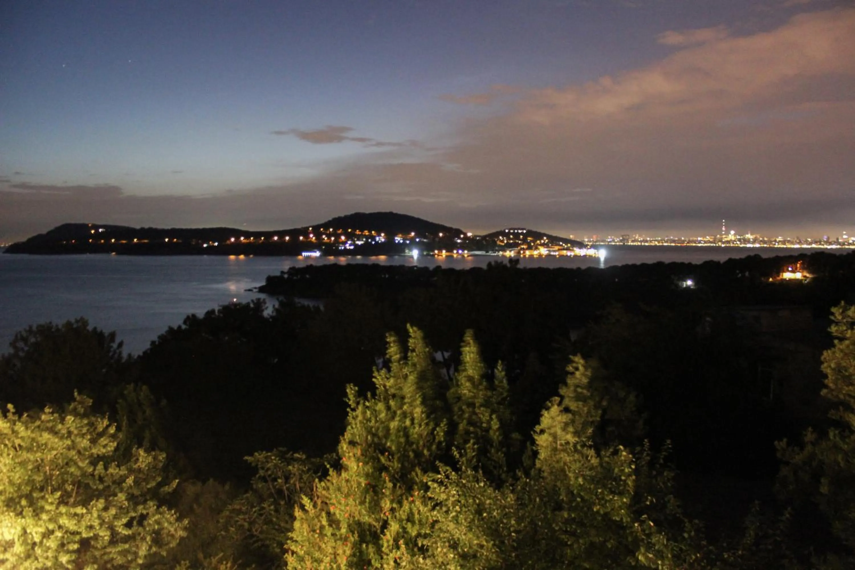 Sea view in The Roof Ada