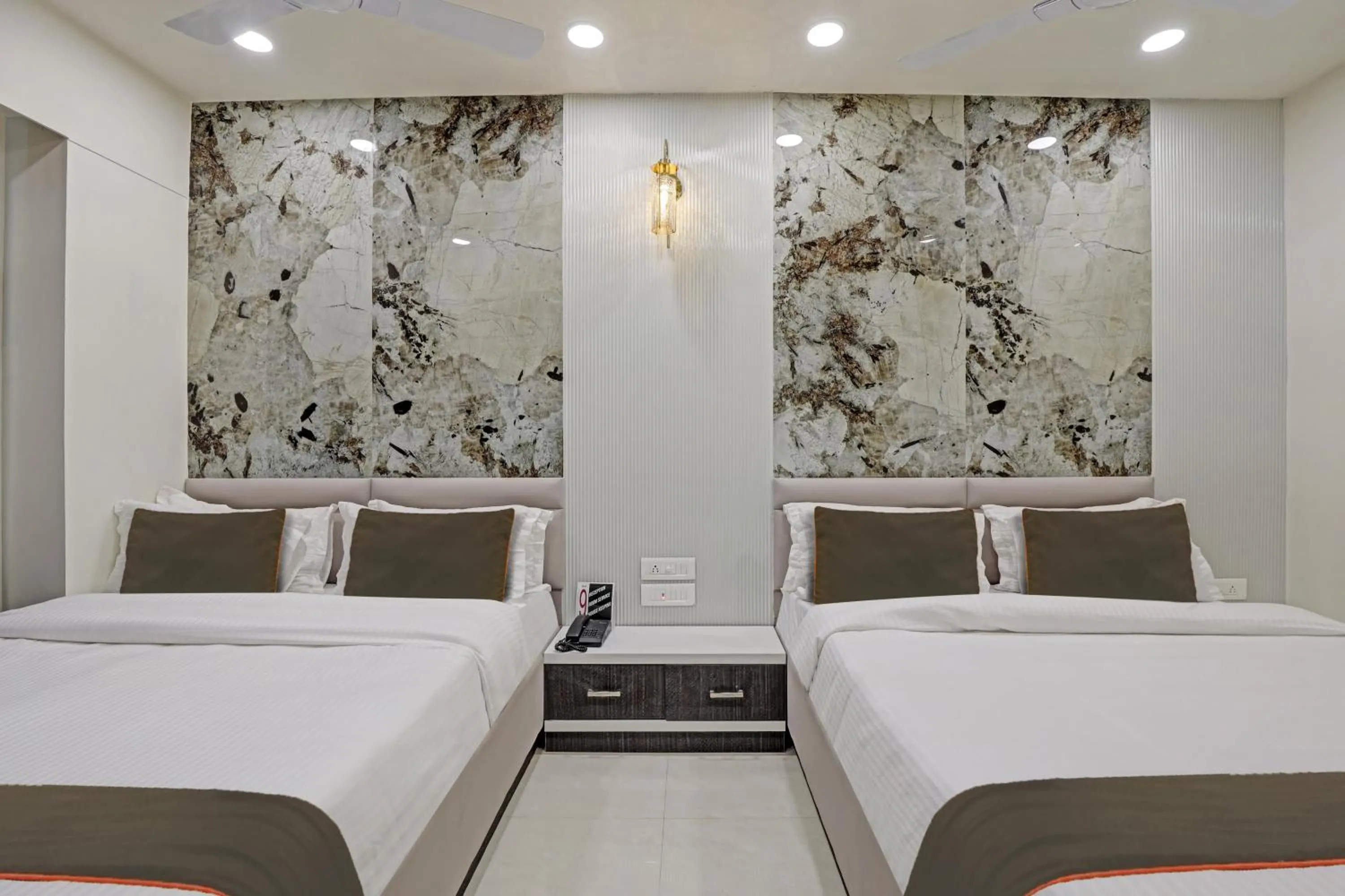 Bedroom in Collection O Alpha One