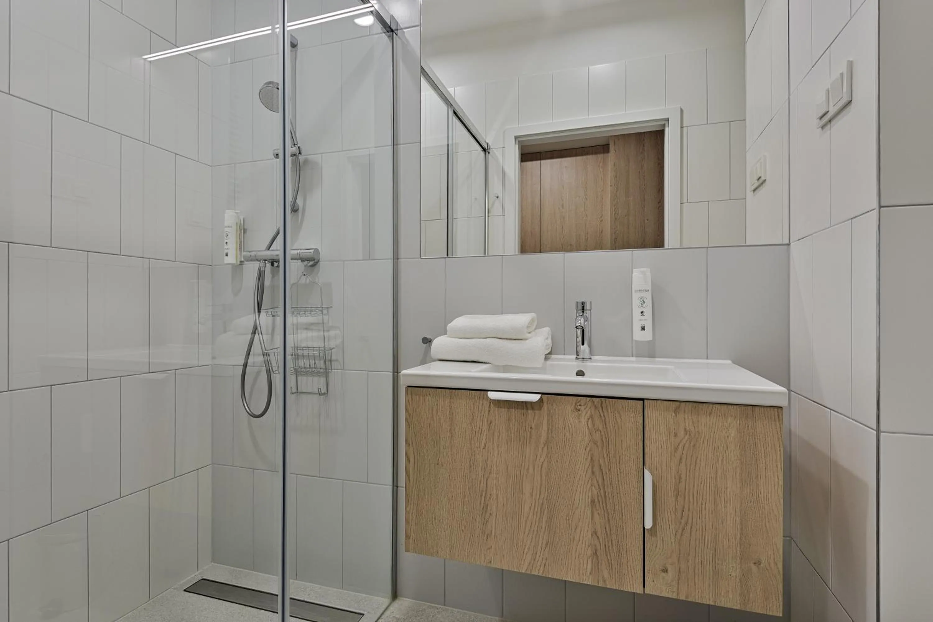 Shower in Noli Mokotow