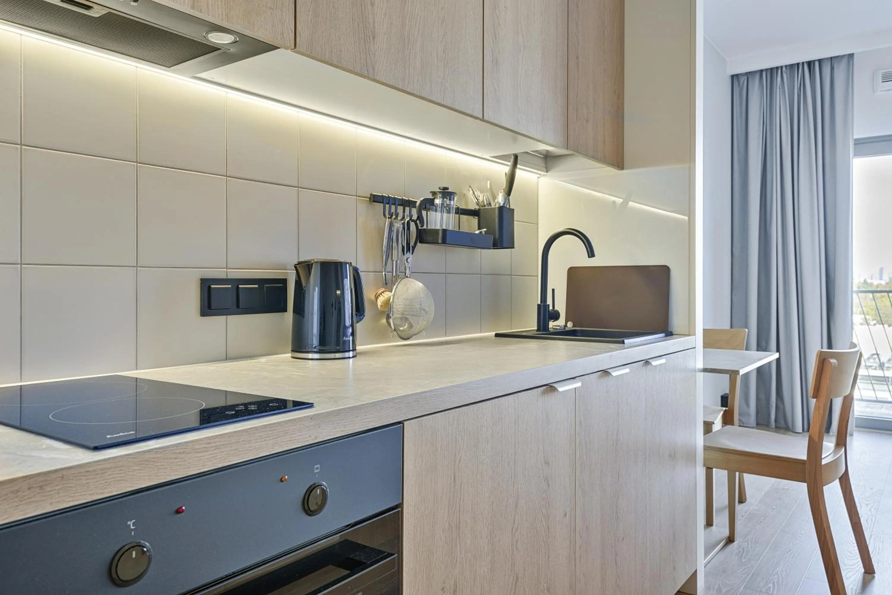 Kitchen or kitchenette in Noli Mokotow