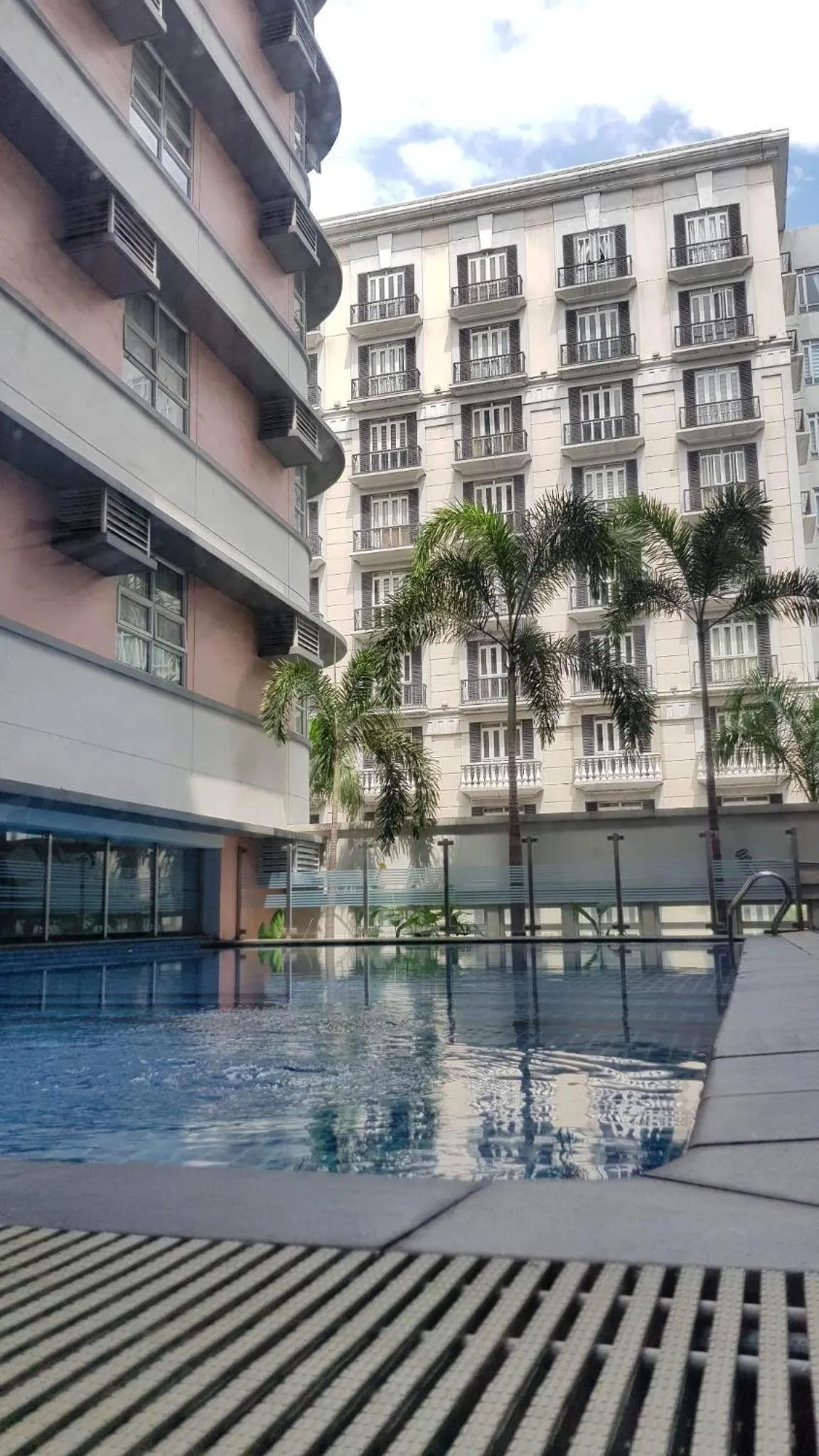 101 Newport blvd C2 4F by Rechelle Nunag