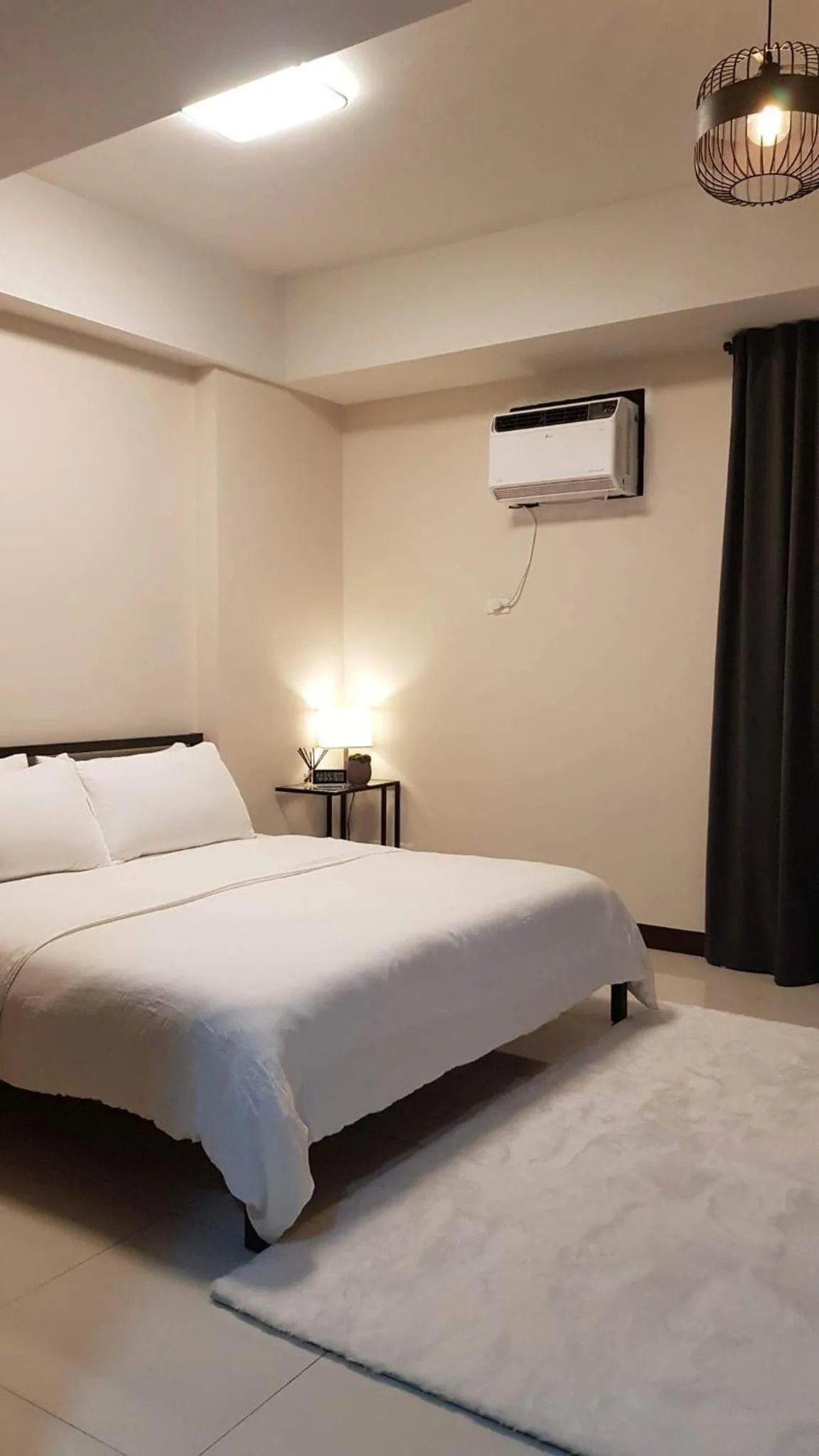 Bed in 101 Newport blvd C2 4F by Rechelle Nunag