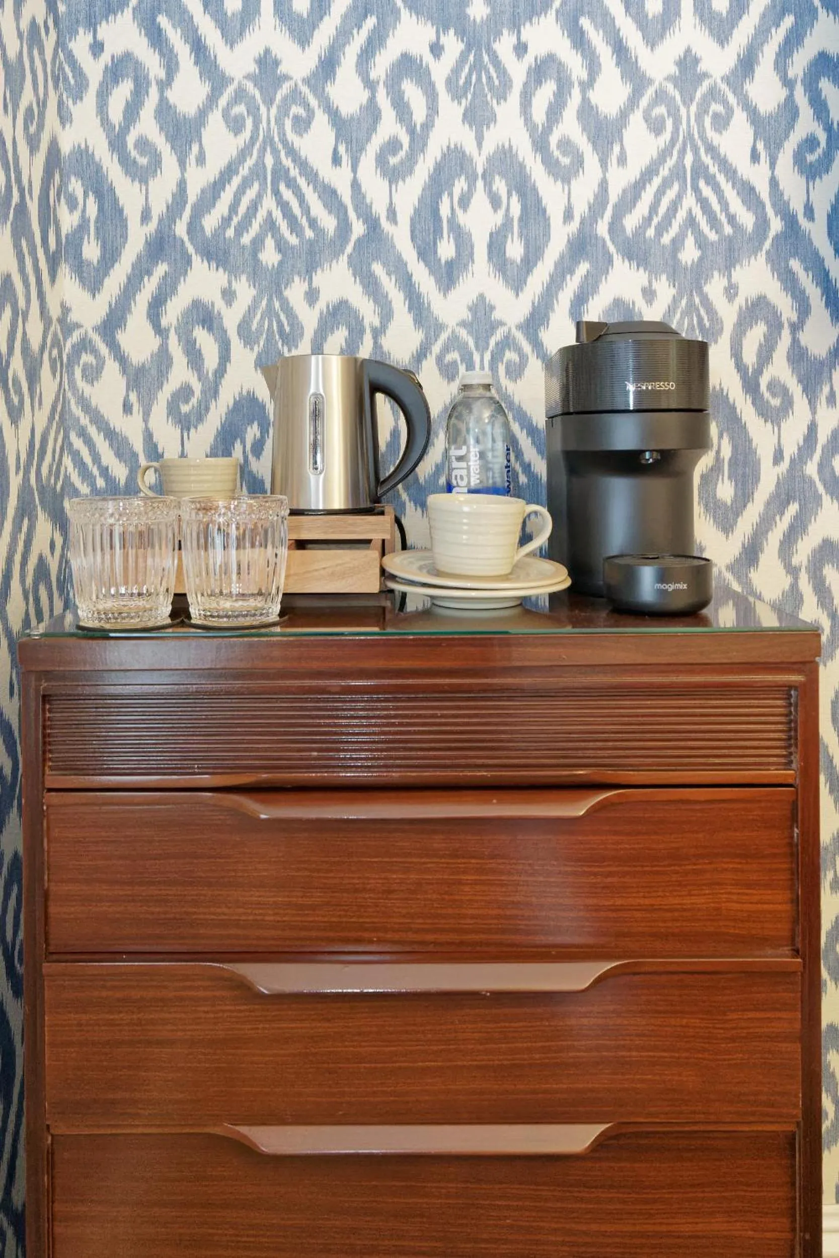 Coffee/tea facilities in Old Town House, Margate