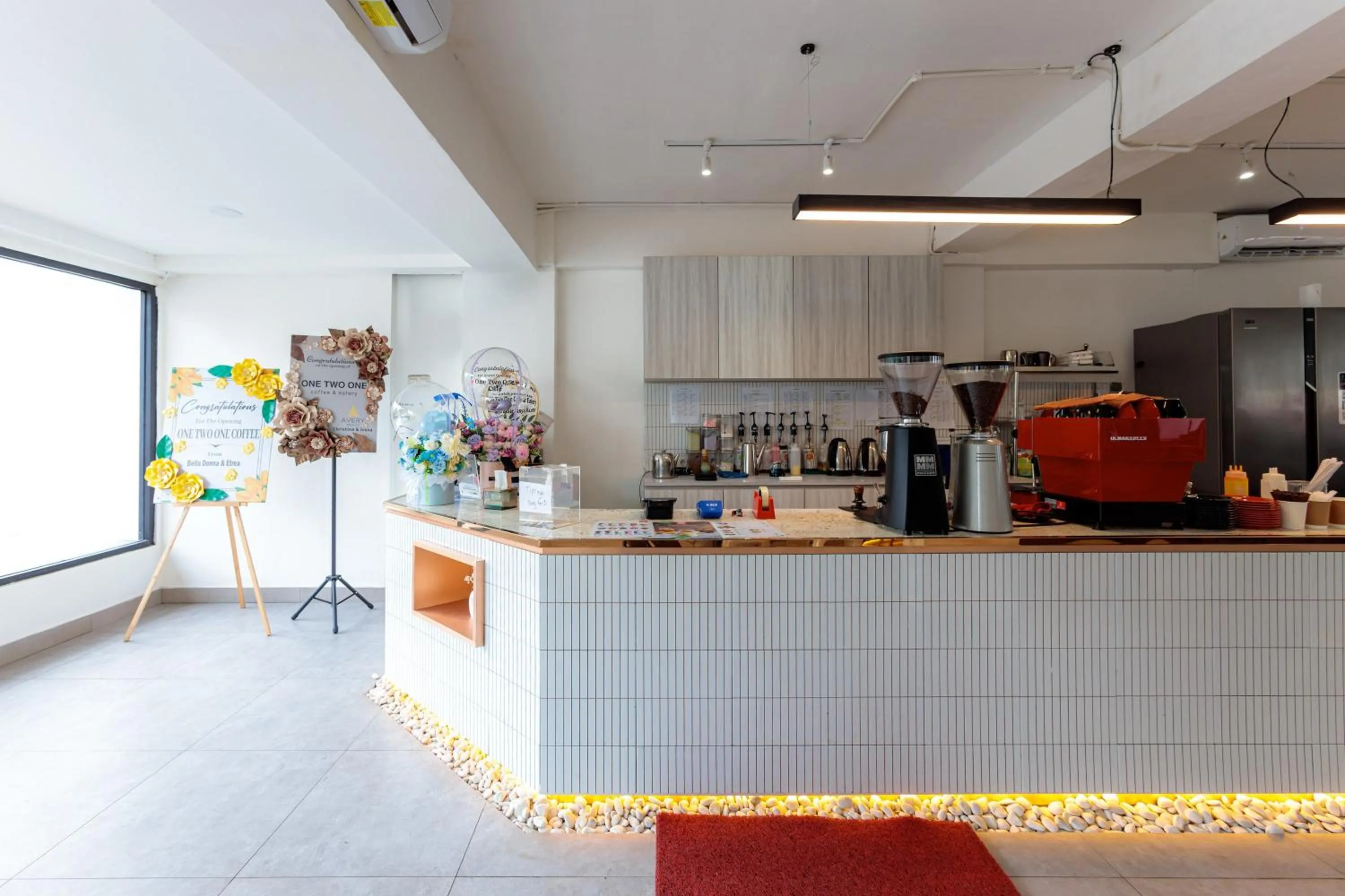 Property building in RedDoorz near Mangga Dua Mall