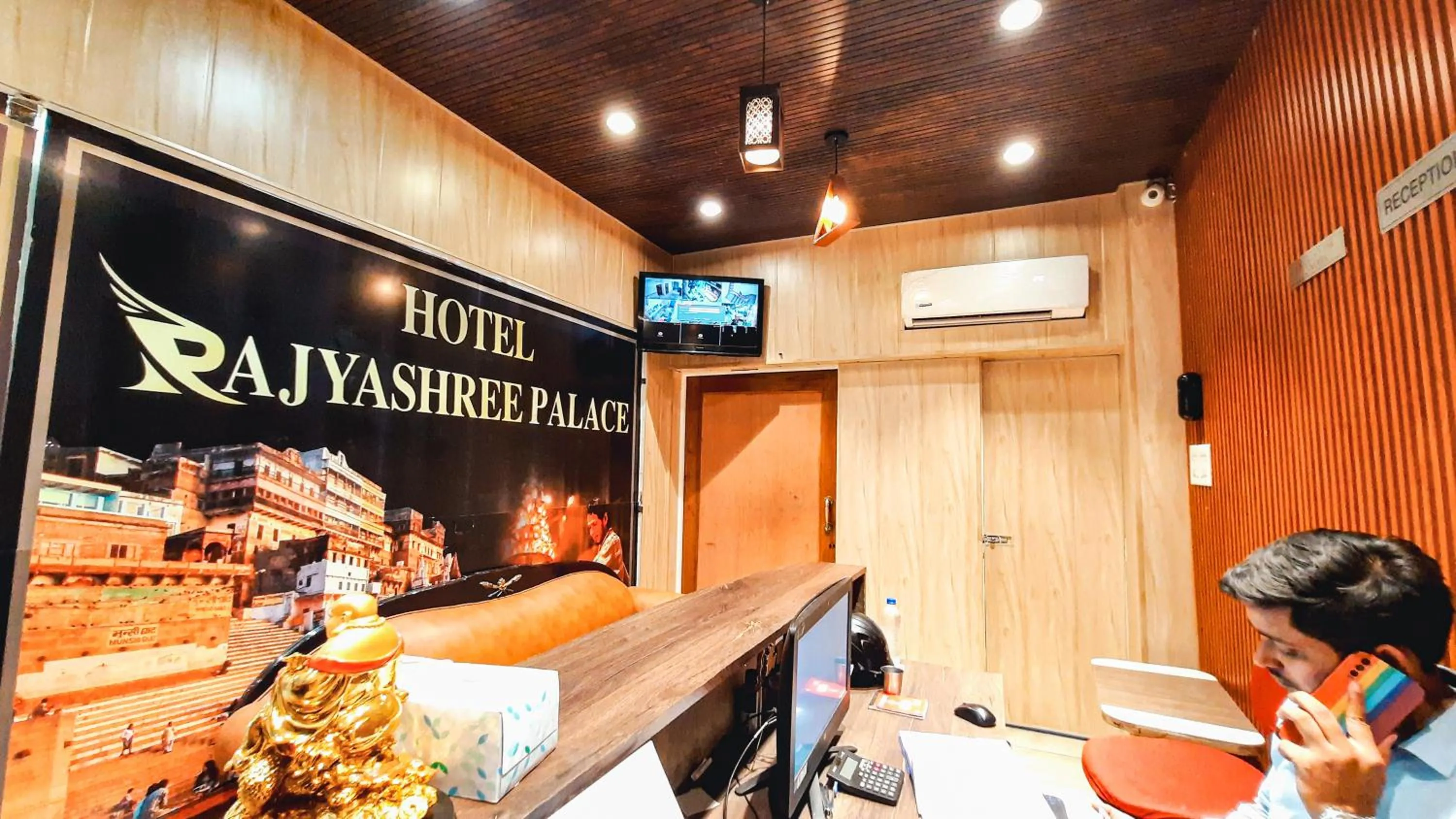 Lobby or reception in Hotel Rajyashree Palace