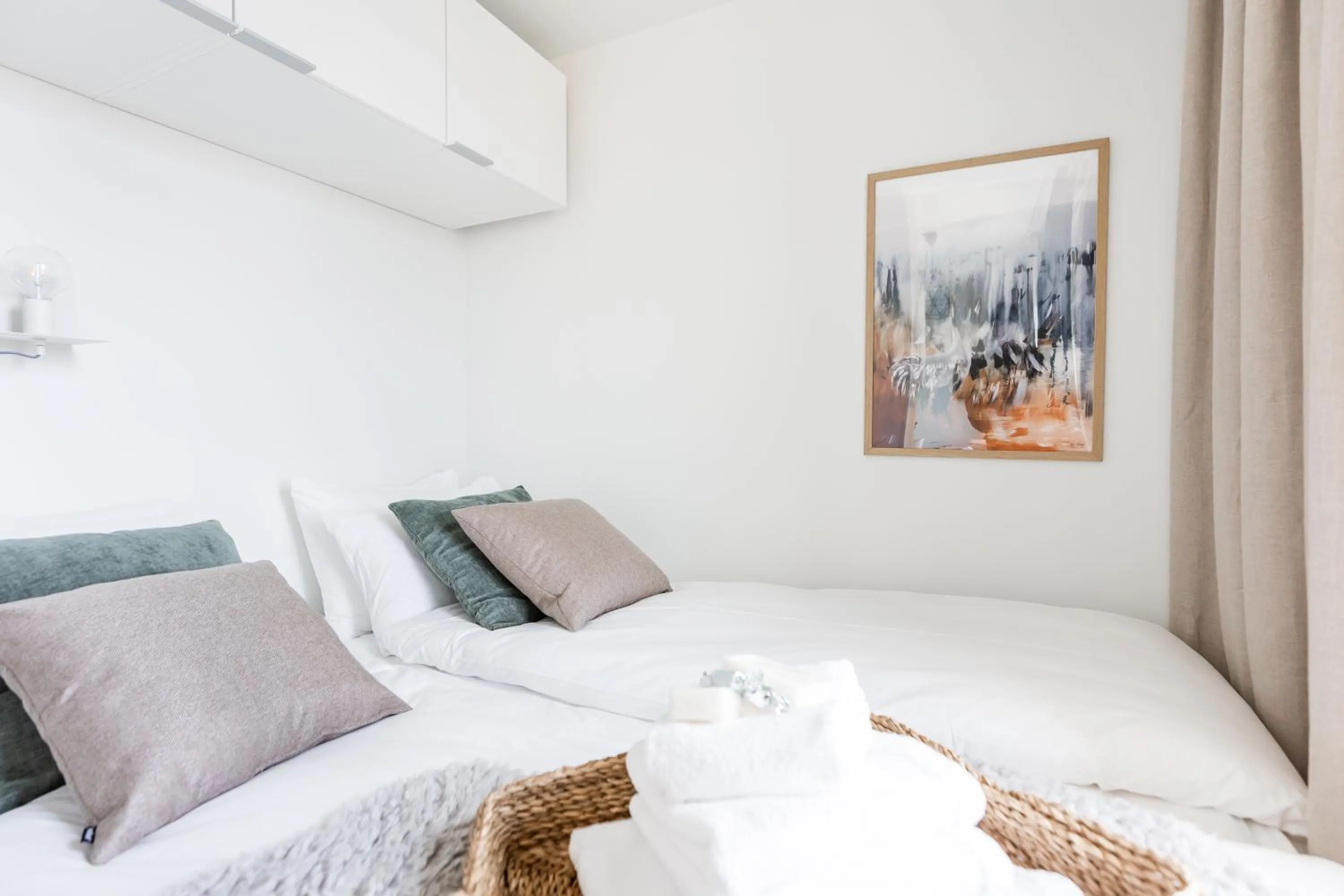 Arctic Taiga Penthouse City Suite