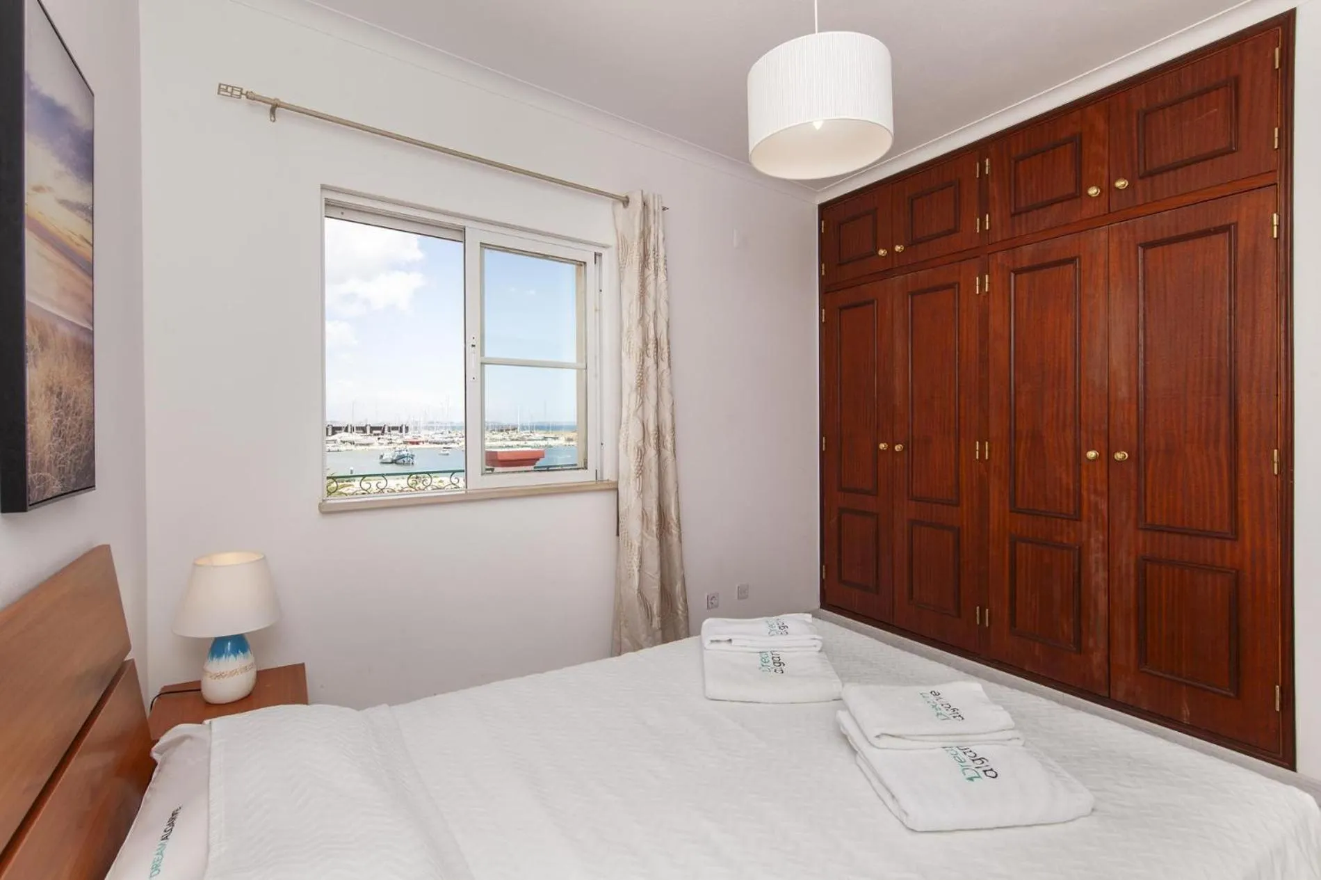 Floor plan, Bed in B37 - Central City Door Apartment