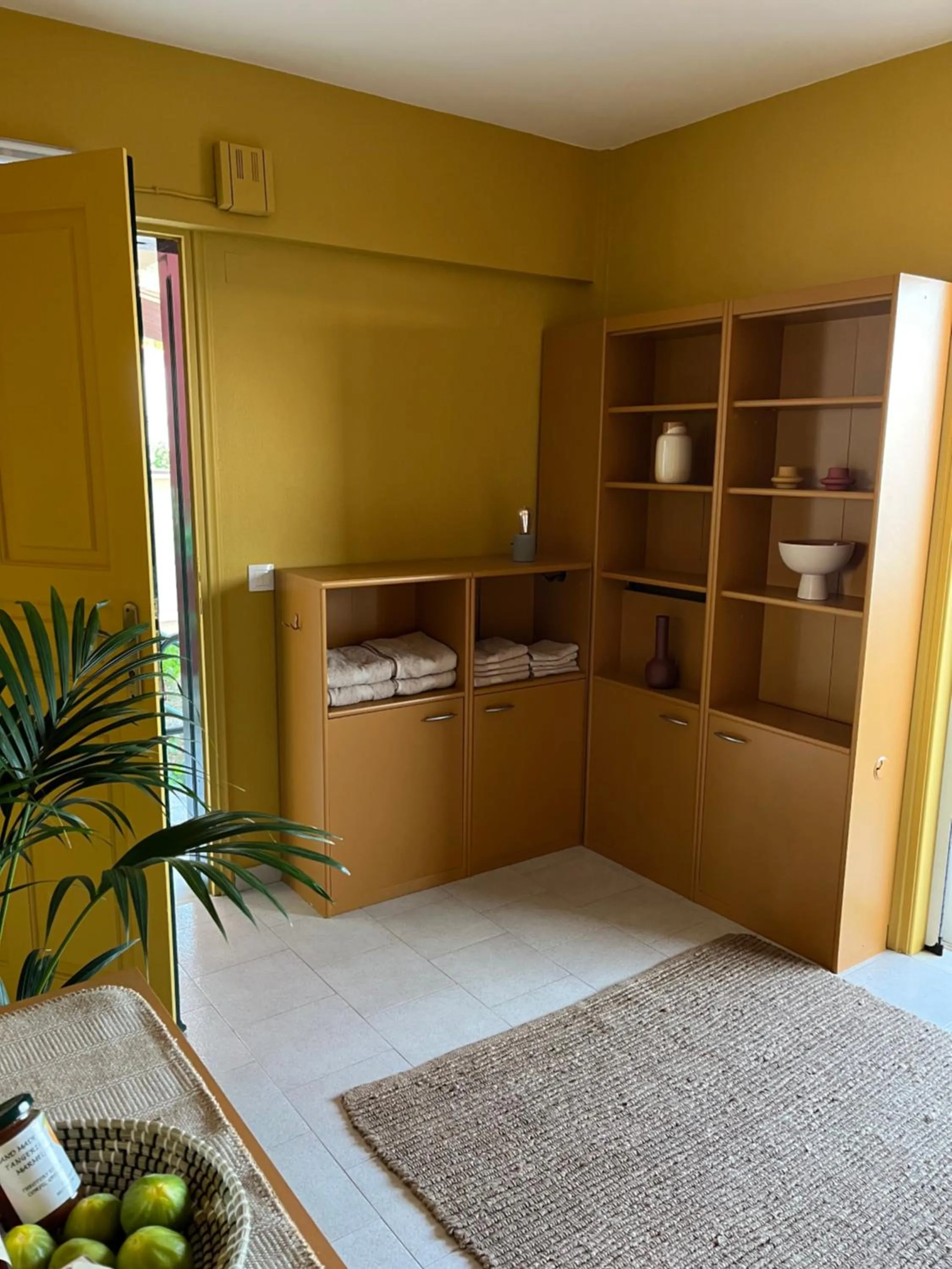 Costal apartment