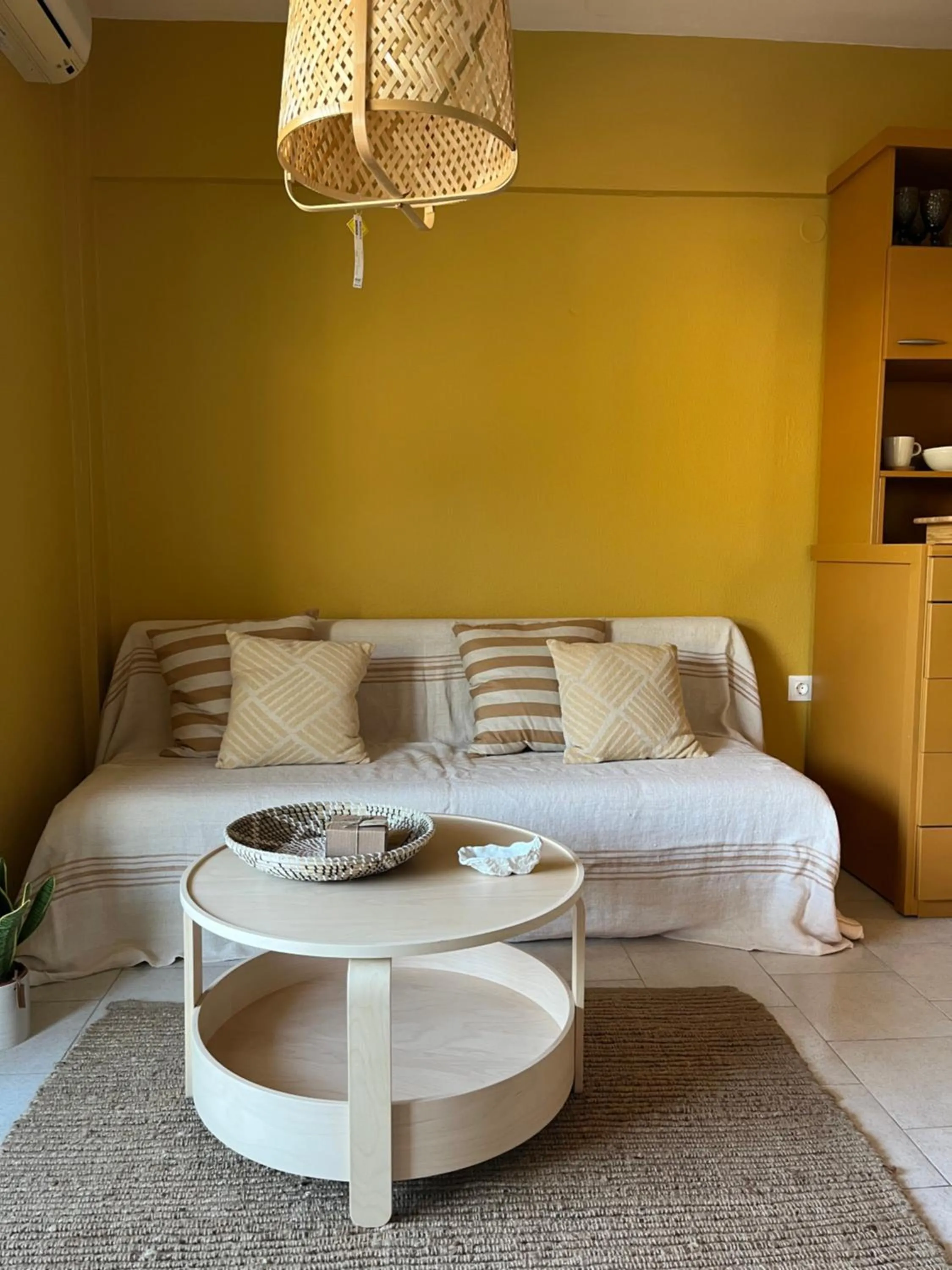 One-Bedroom Apartment in Costal apartment