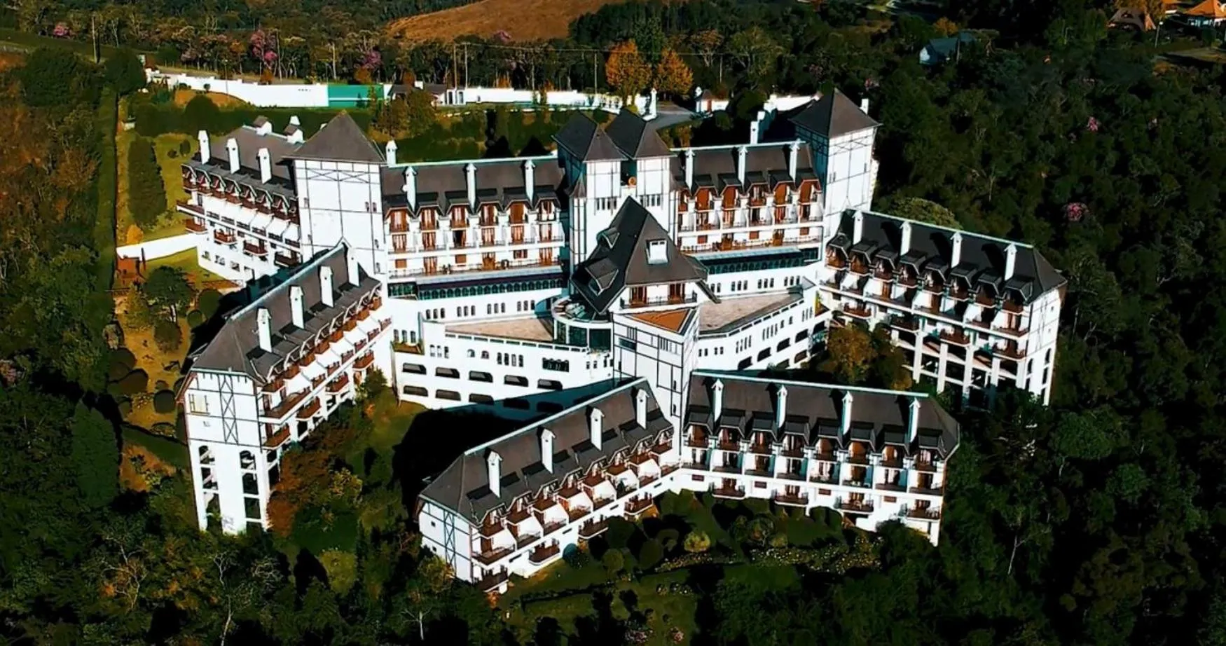 Apartamento Duplex de luxo em Campos do Jordão