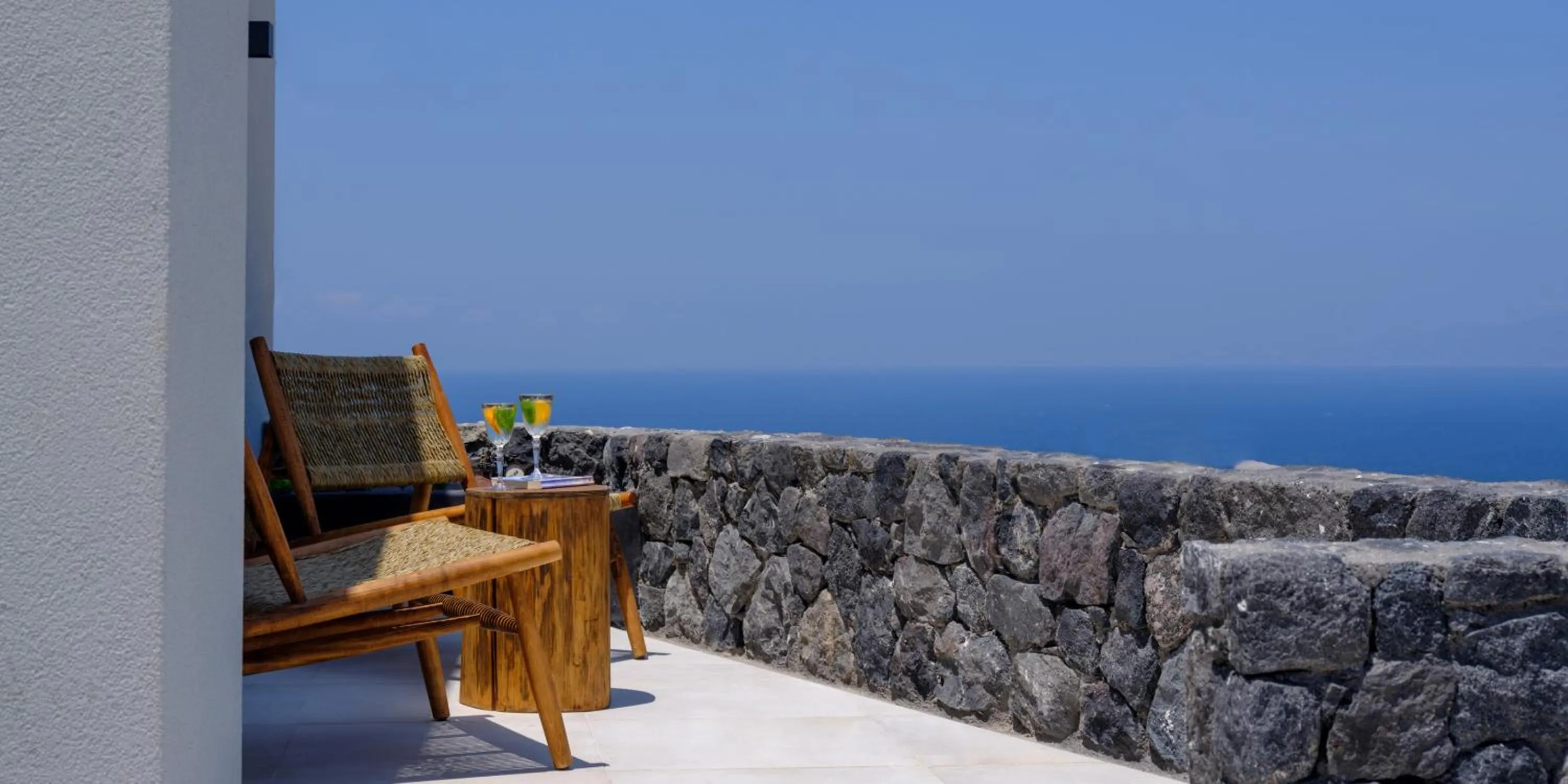 Balcony/Terrace in Ryolithos Suites
