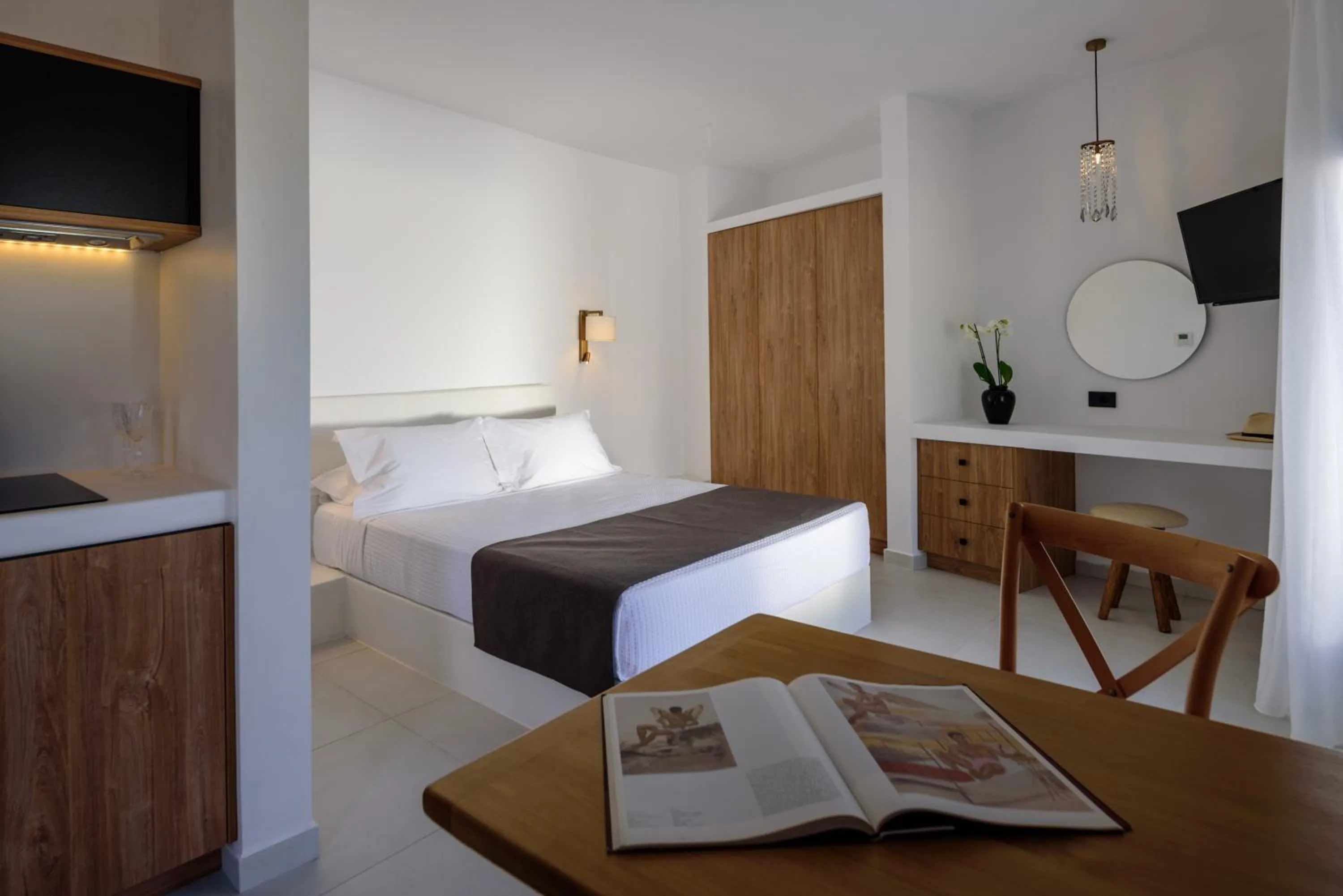 Bed in Ryolithos Suites