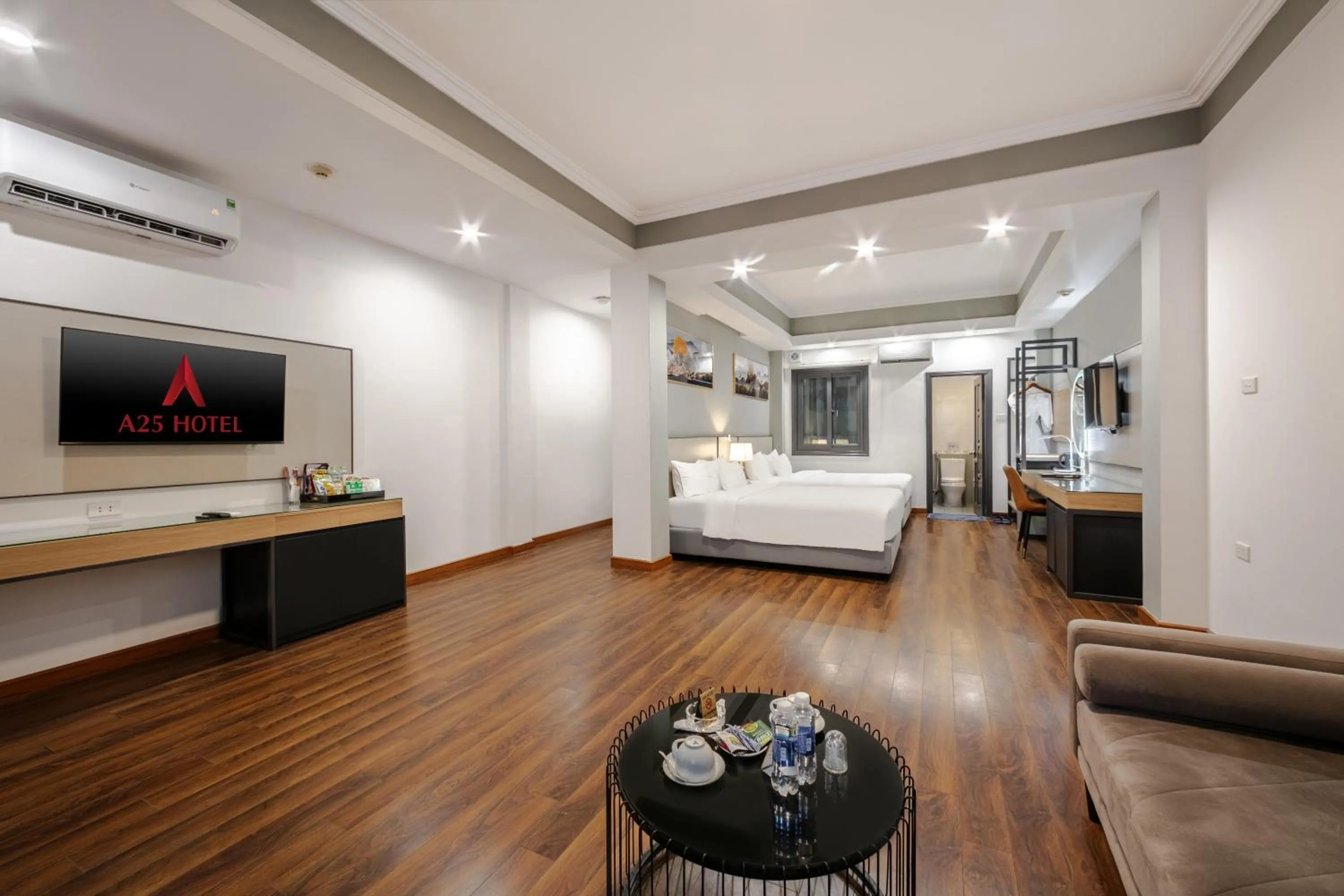 Photo of the whole room, Bed in A25 Hotel - 12 Phố Huế