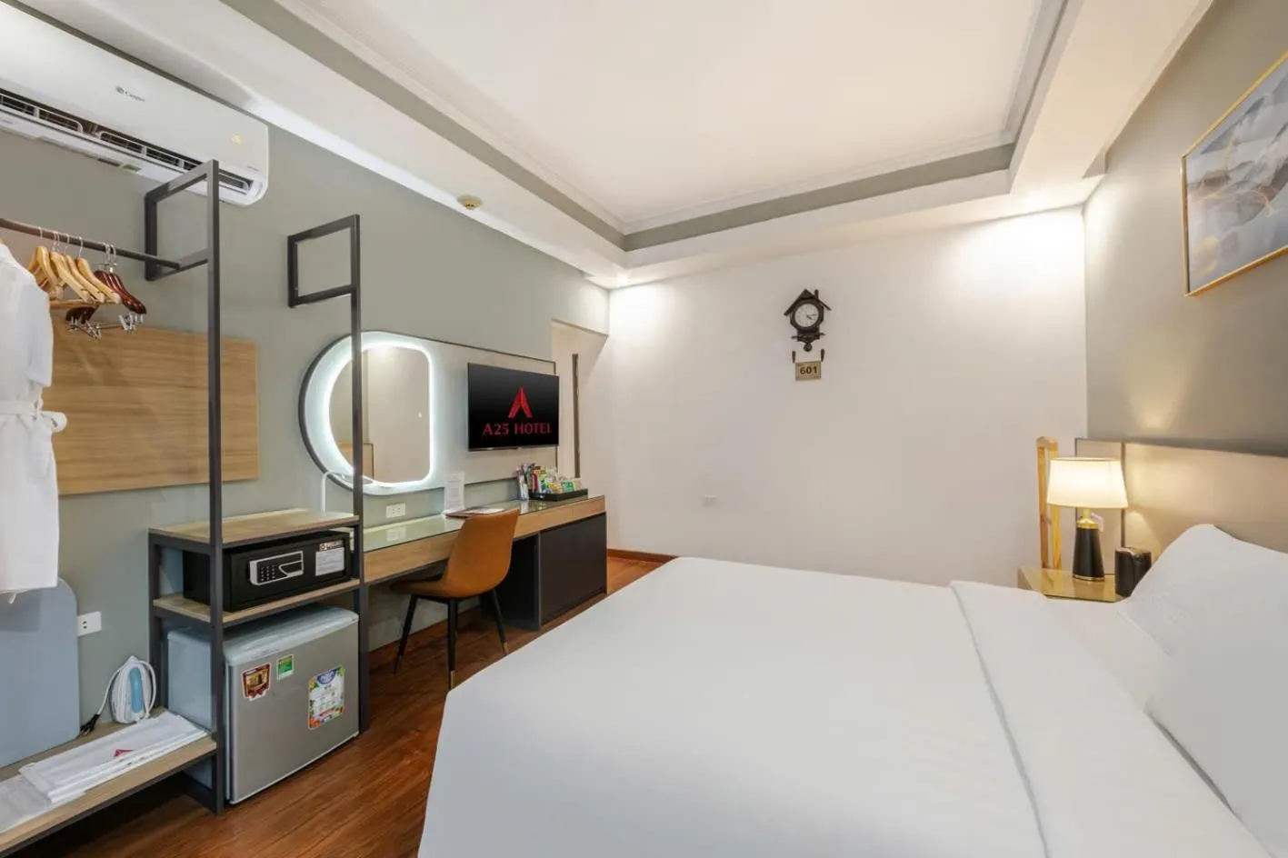 Bedroom, Bed in A25 Hotel - 12 Phố Huế