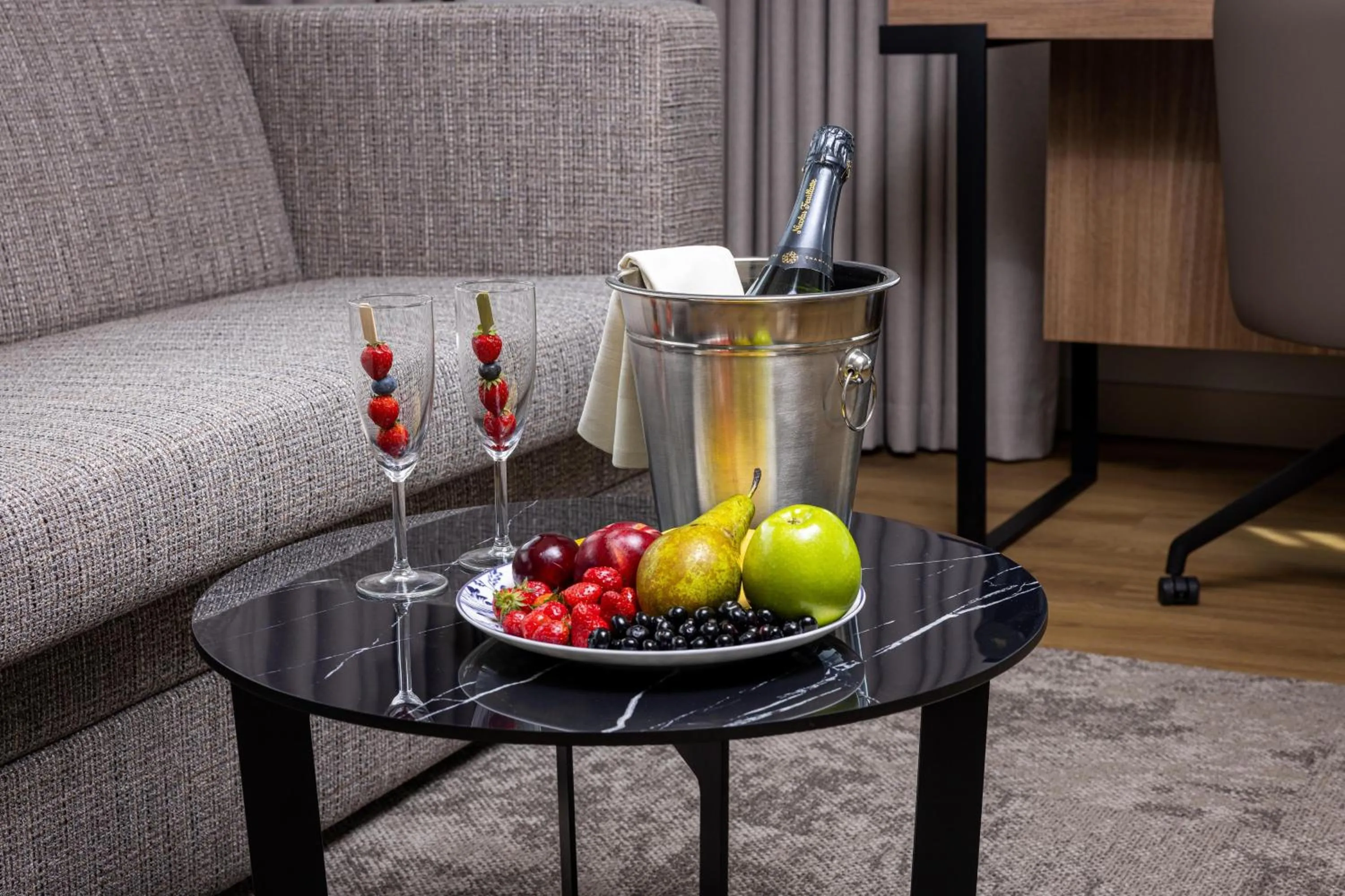 Bedroom in NH Atlanta Rotterdam Hotel