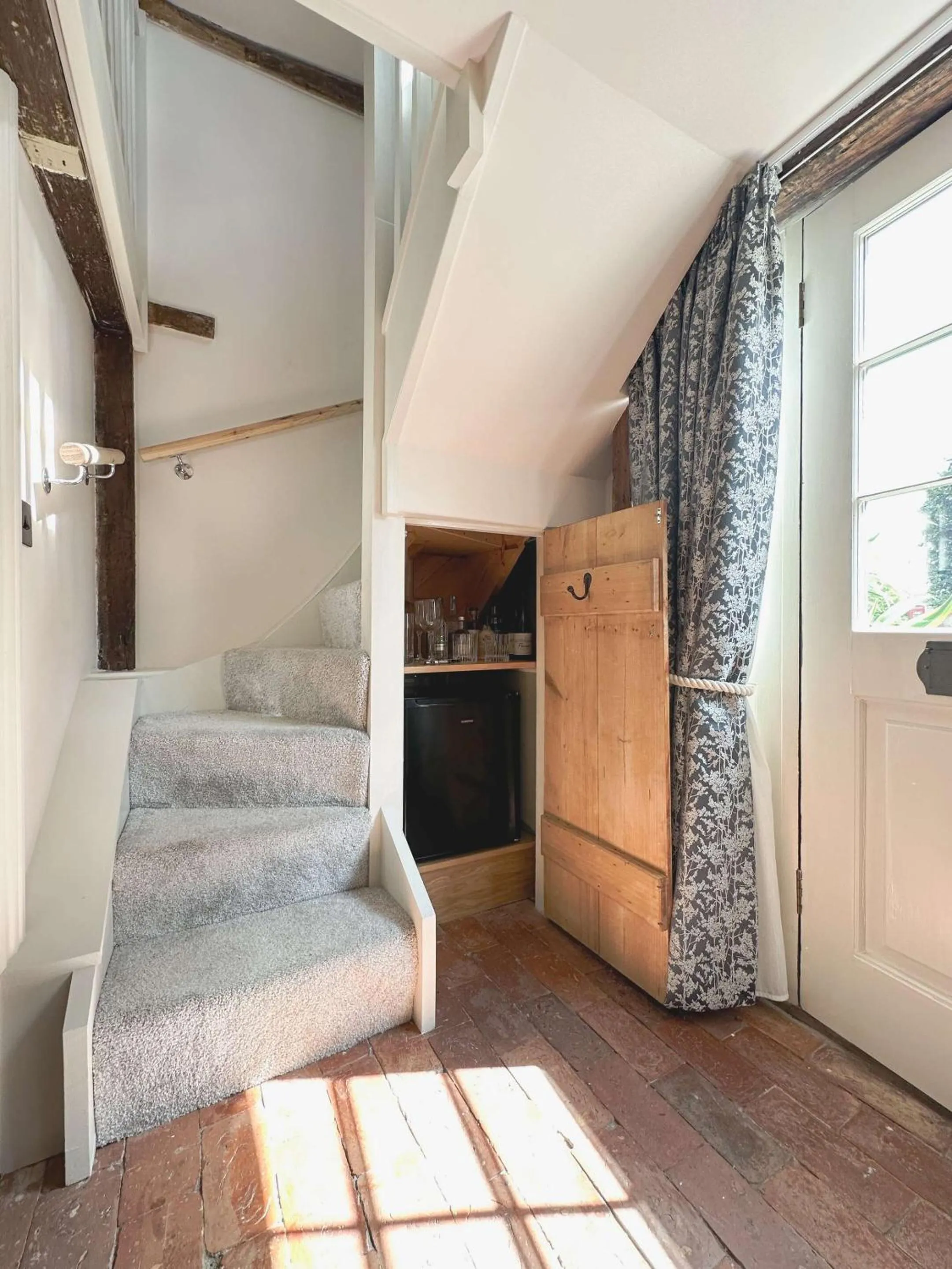 Bedroom, Bed in The Pear Tree Inn