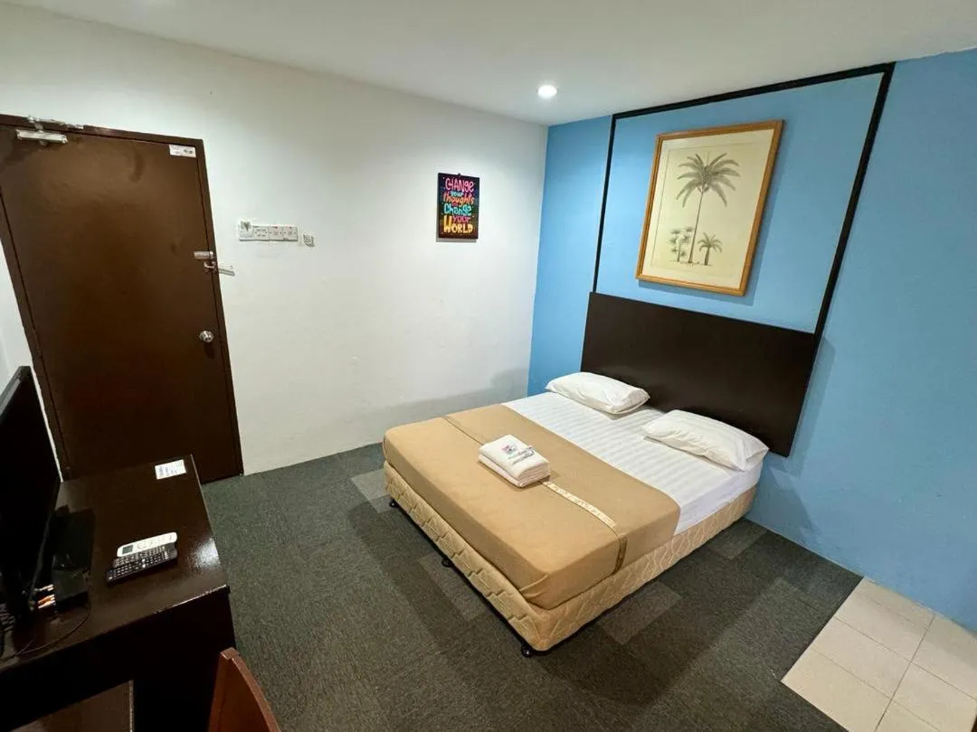 Bedroom, Bed in Shangg INN