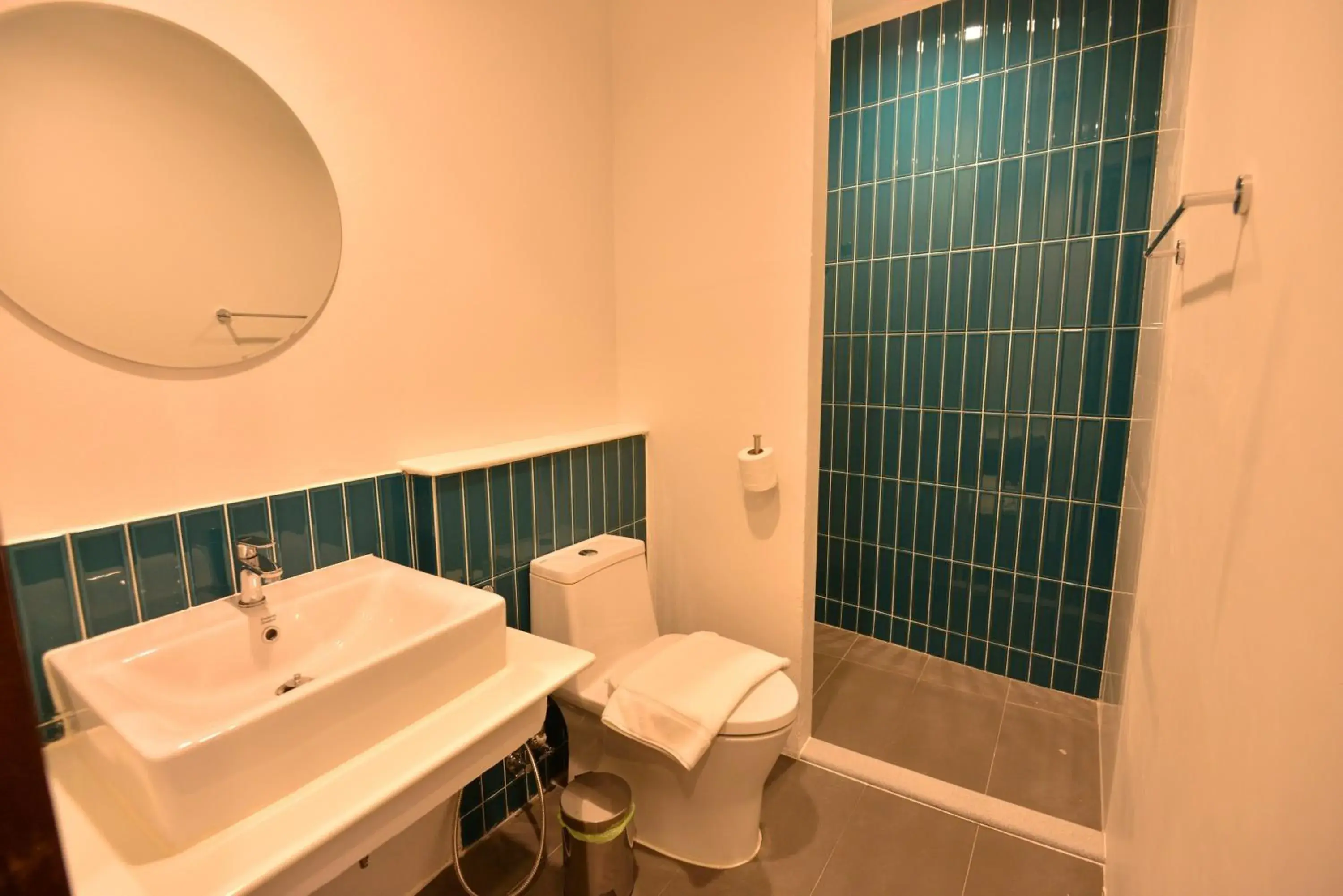 KWANS Ayutthaya KWANS Ayutthaya