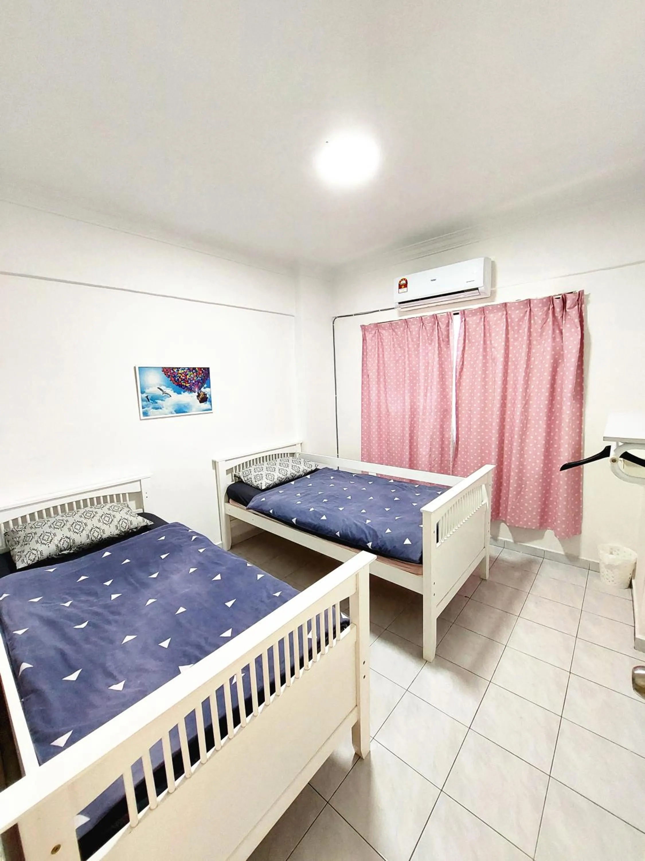 Bed in EC12-Georgetown-3room-PrivateHouse