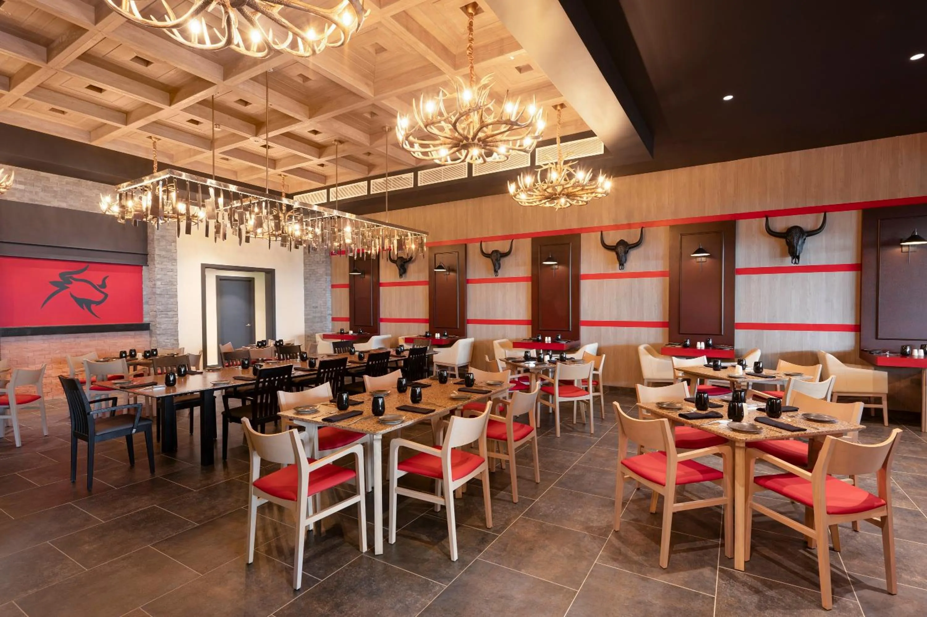 Restaurant/places to eat in Royalton CHIC Antigua, An Autograph Collection All-Inclusive Resort - Adults Only