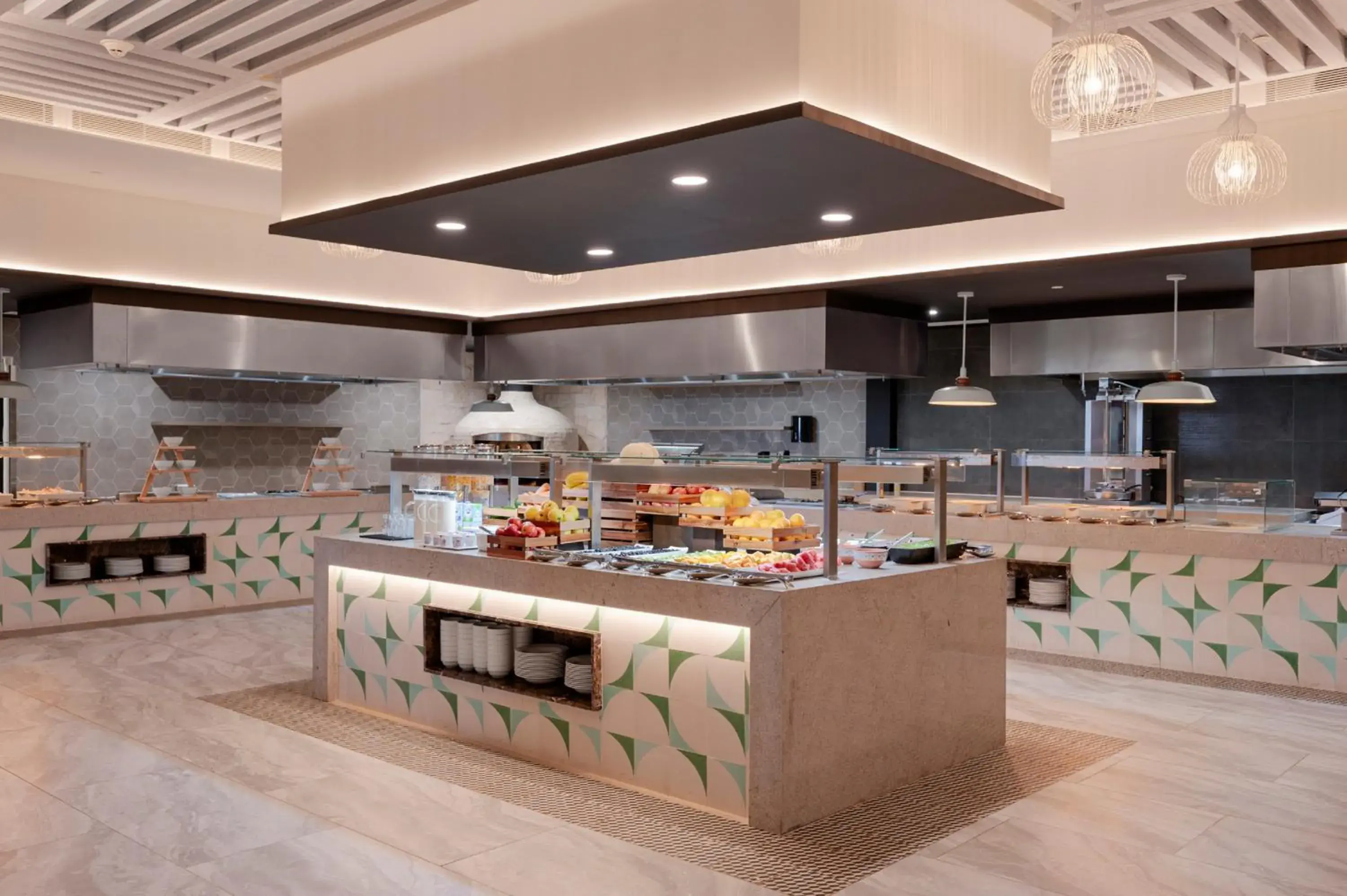 Restaurant/places to eat in Royalton CHIC Antigua, An Autograph Collection All-Inclusive Resort - Adults Only Restaurant/places to eat in Royalton CHIC Antigua, An Autograph Collection All-Inclusive Resort - Adults Only