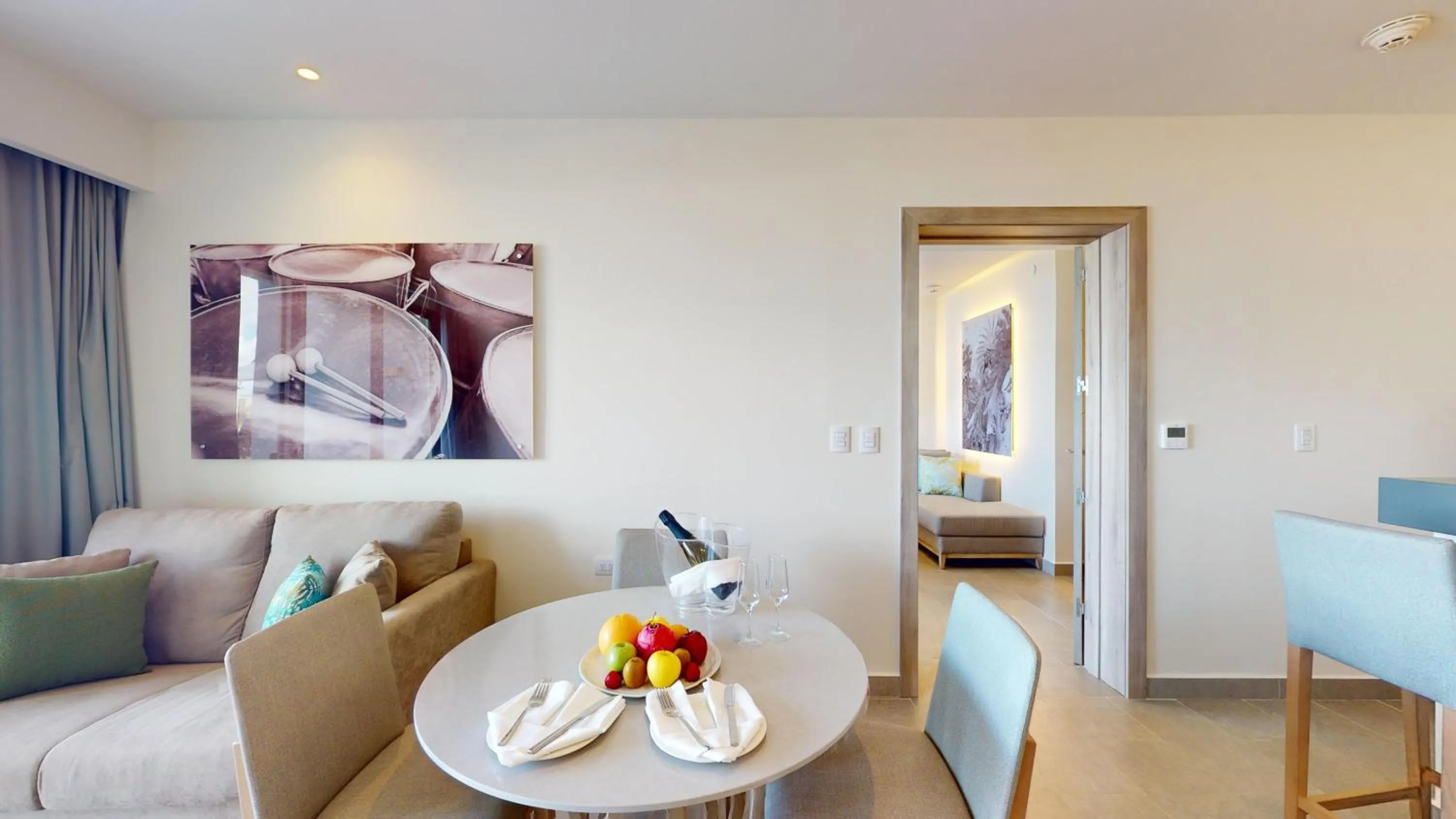 Dining area in Royalton CHIC Antigua, An Autograph Collection All-Inclusive Resort - Adults Only