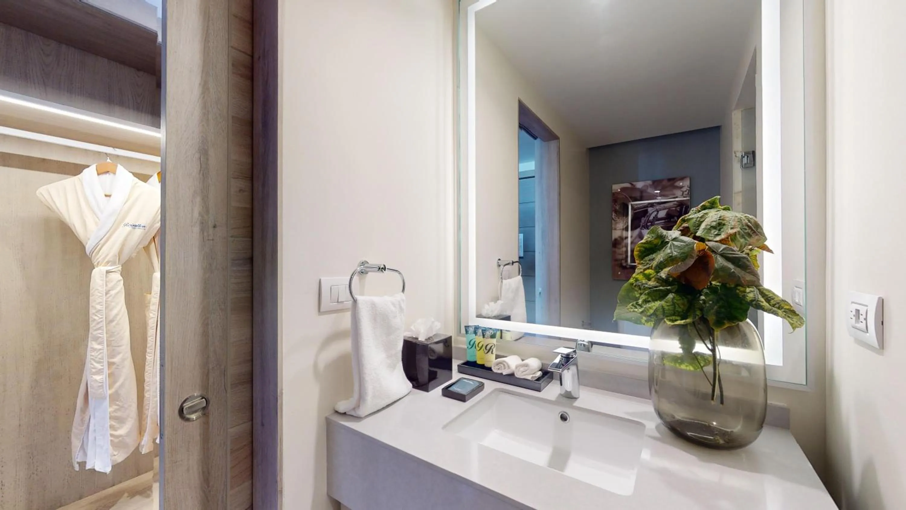 Bathroom in Royalton CHIC Antigua, An Autograph Collection All-Inclusive Resort - Adults Only