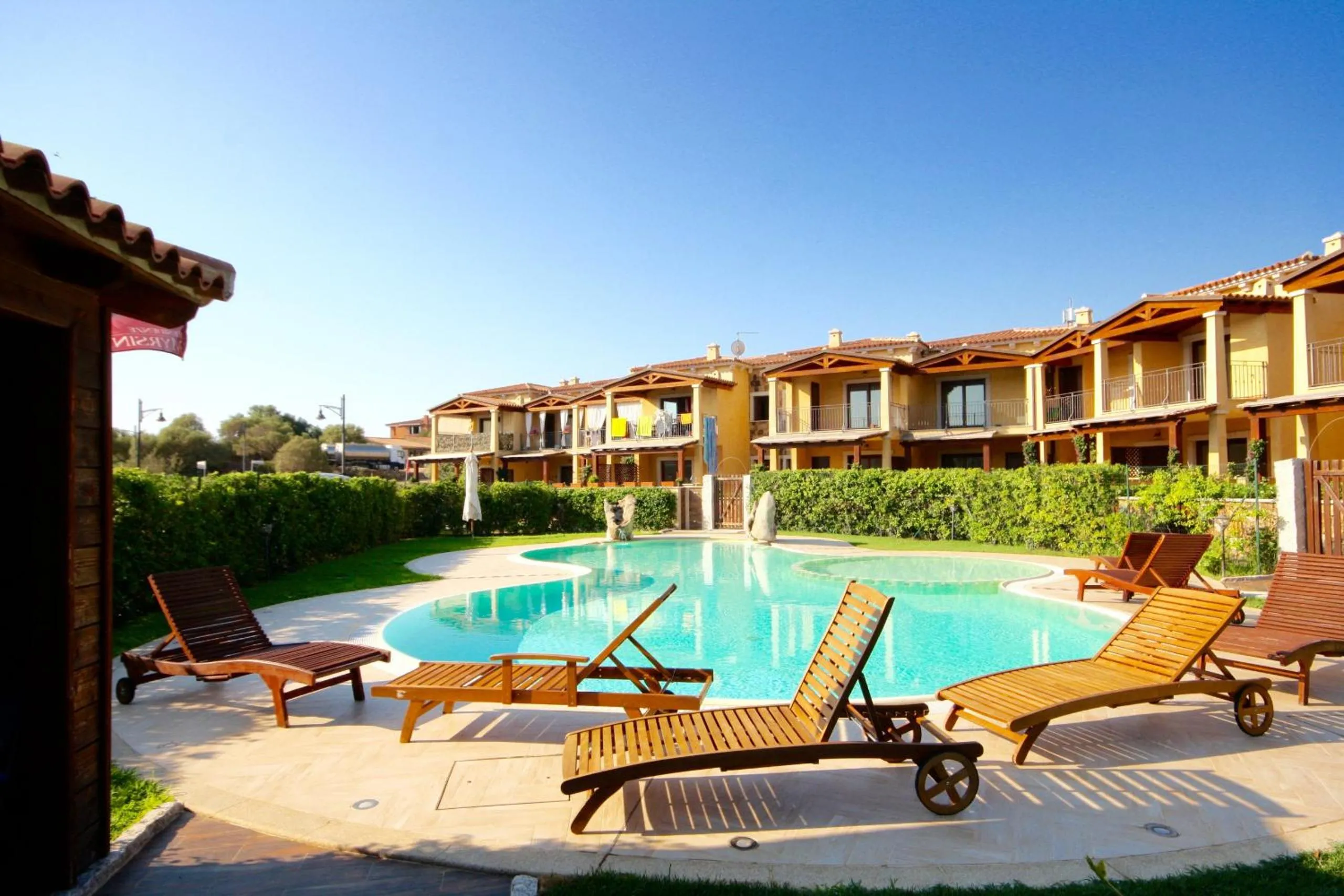 Swimming pool in Myrsine 2 by Wonderful Italy