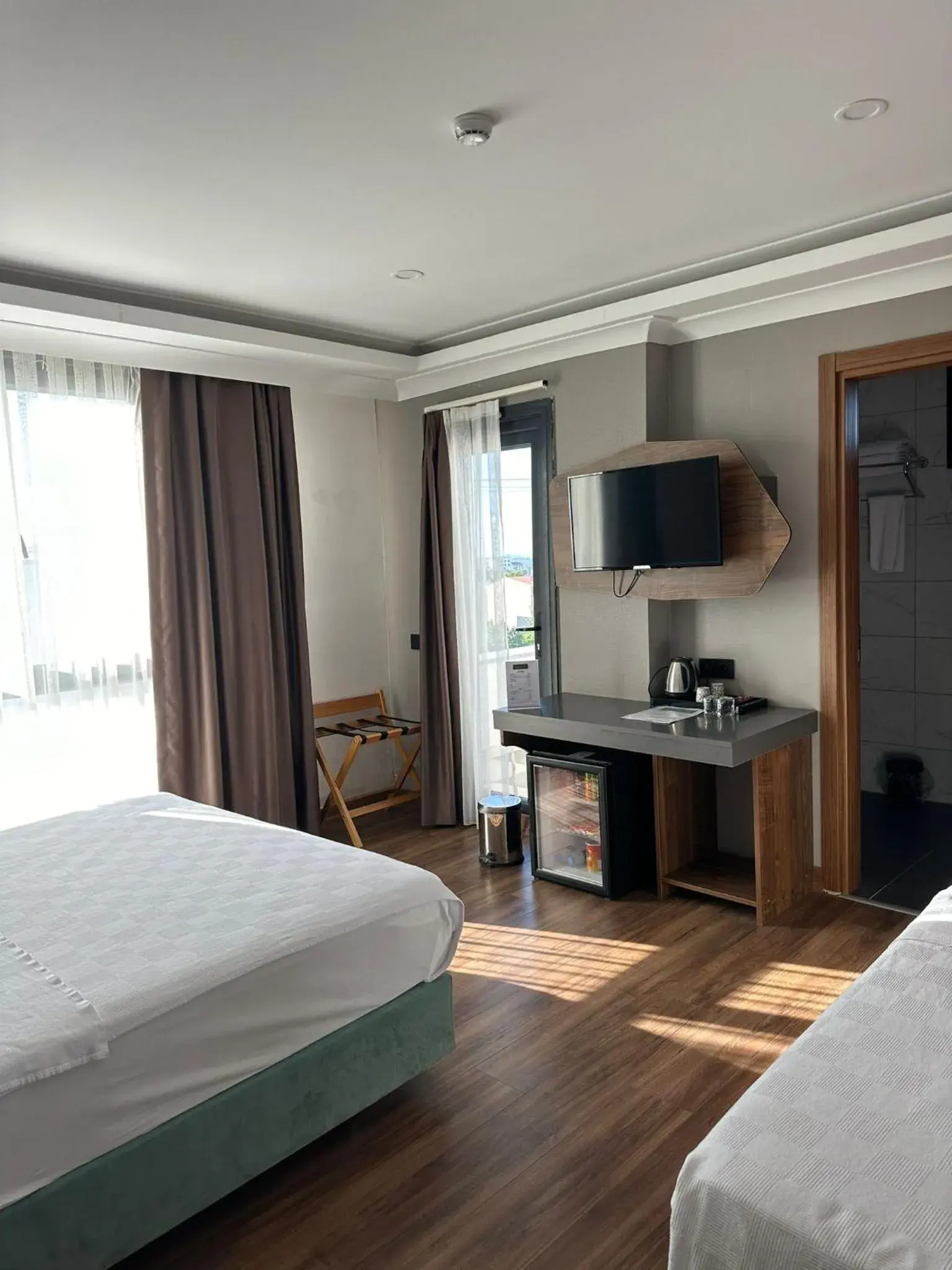 Bedroom, Bed in Shelton Airport Hotel Bedroom, Bed in Shelton Airport Hotel