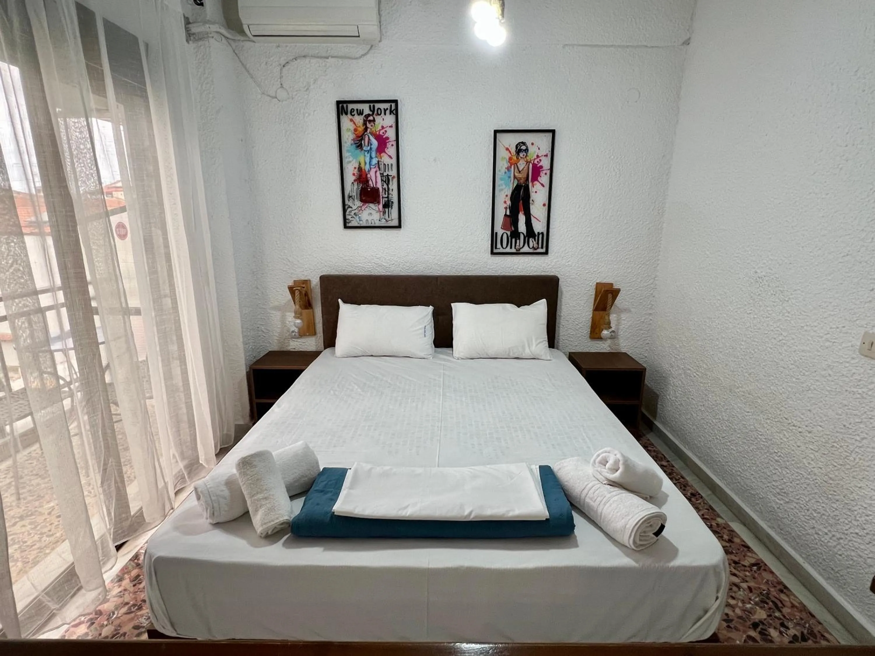 Pelekan rooms and apartments Athina 32