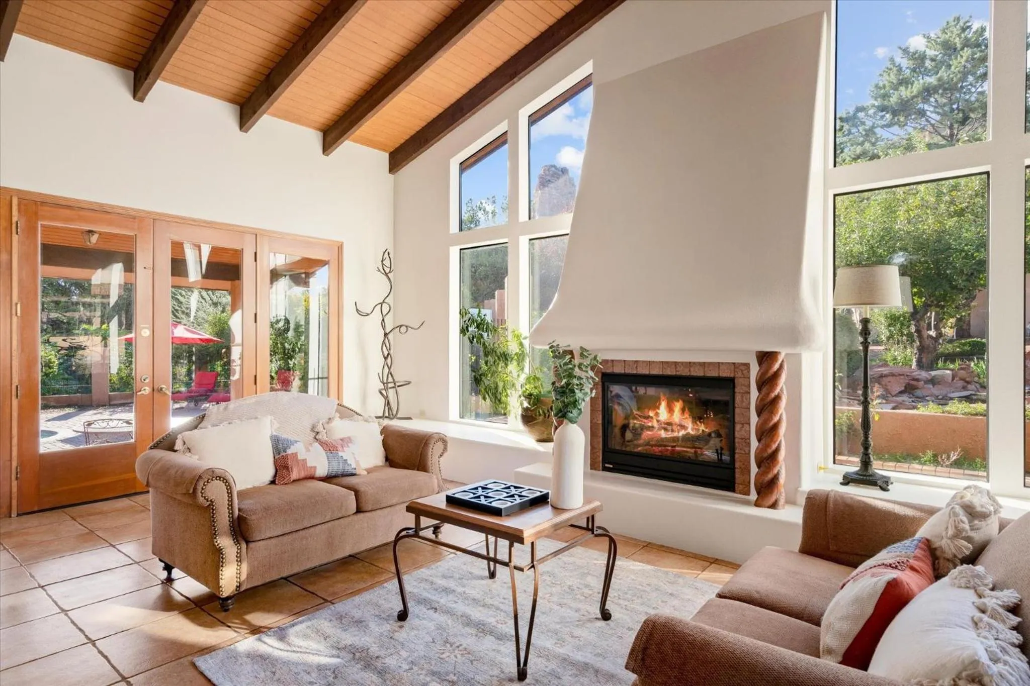 Living room in Adobe Village Inn Estate estate
