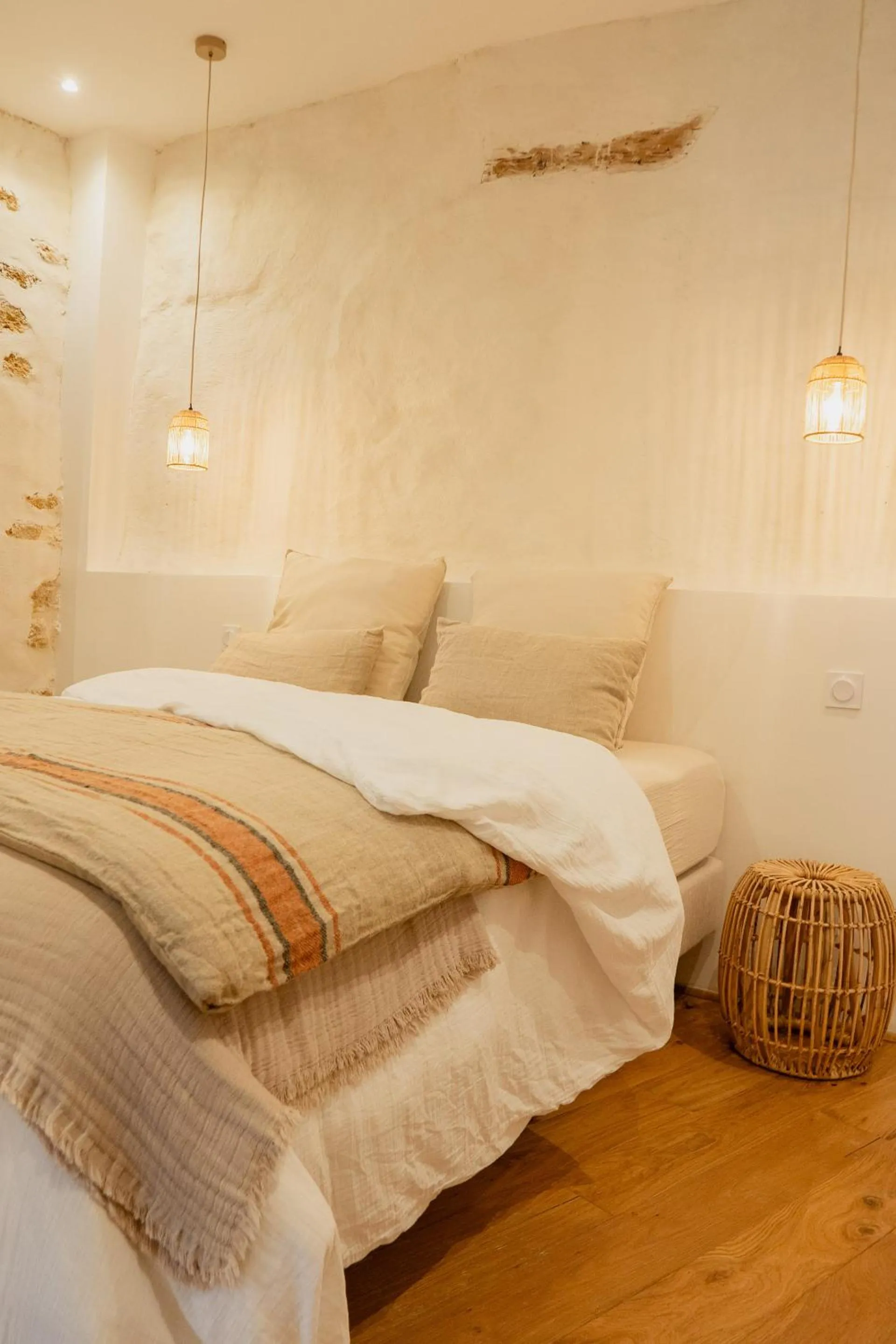 Bedroom, Bed in La Maison des Lamanon