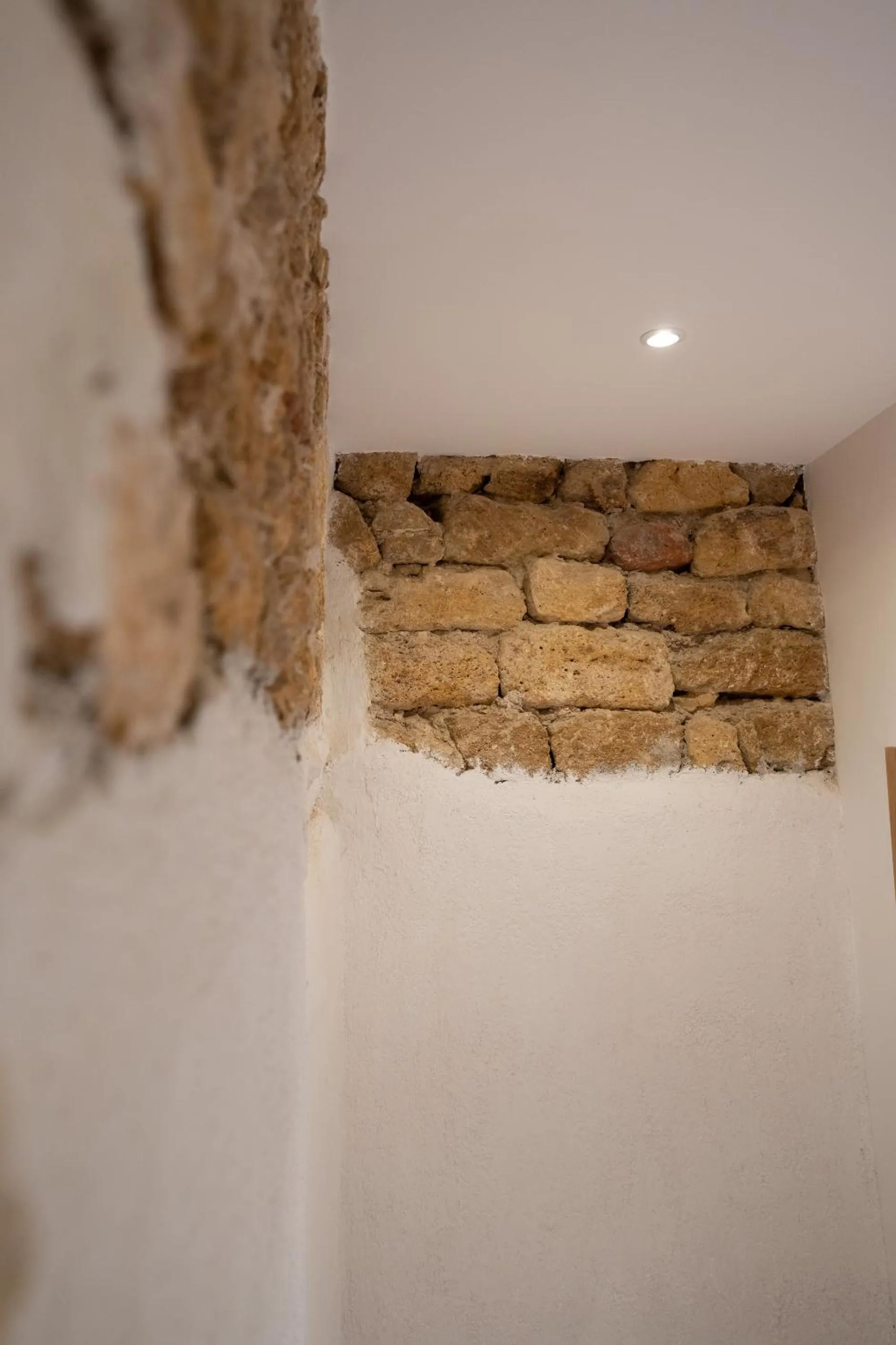 Other in La Maison des Lamanon