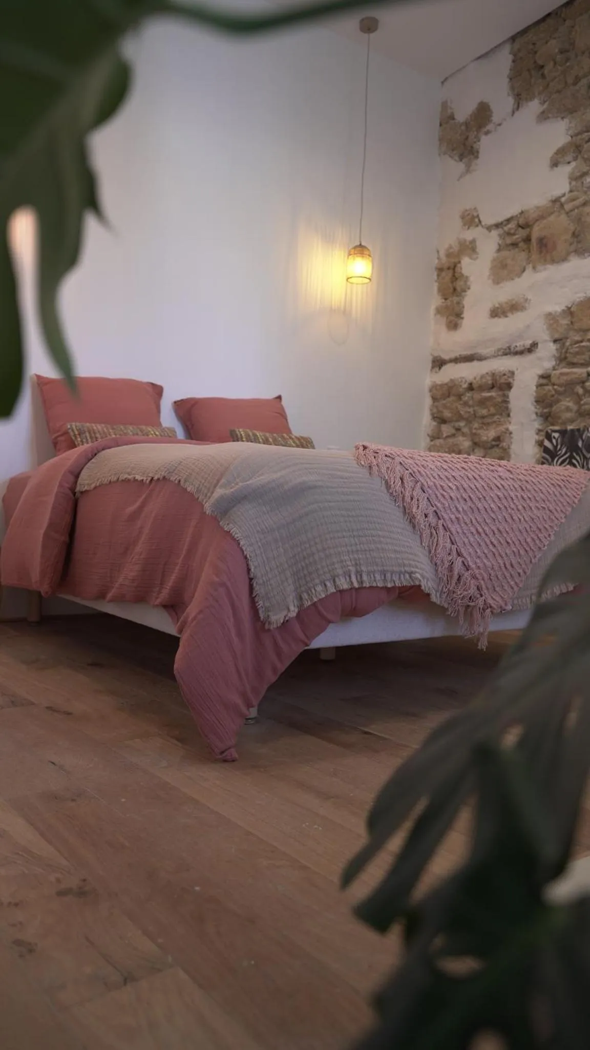 Bedroom, Bed in La Maison des Lamanon