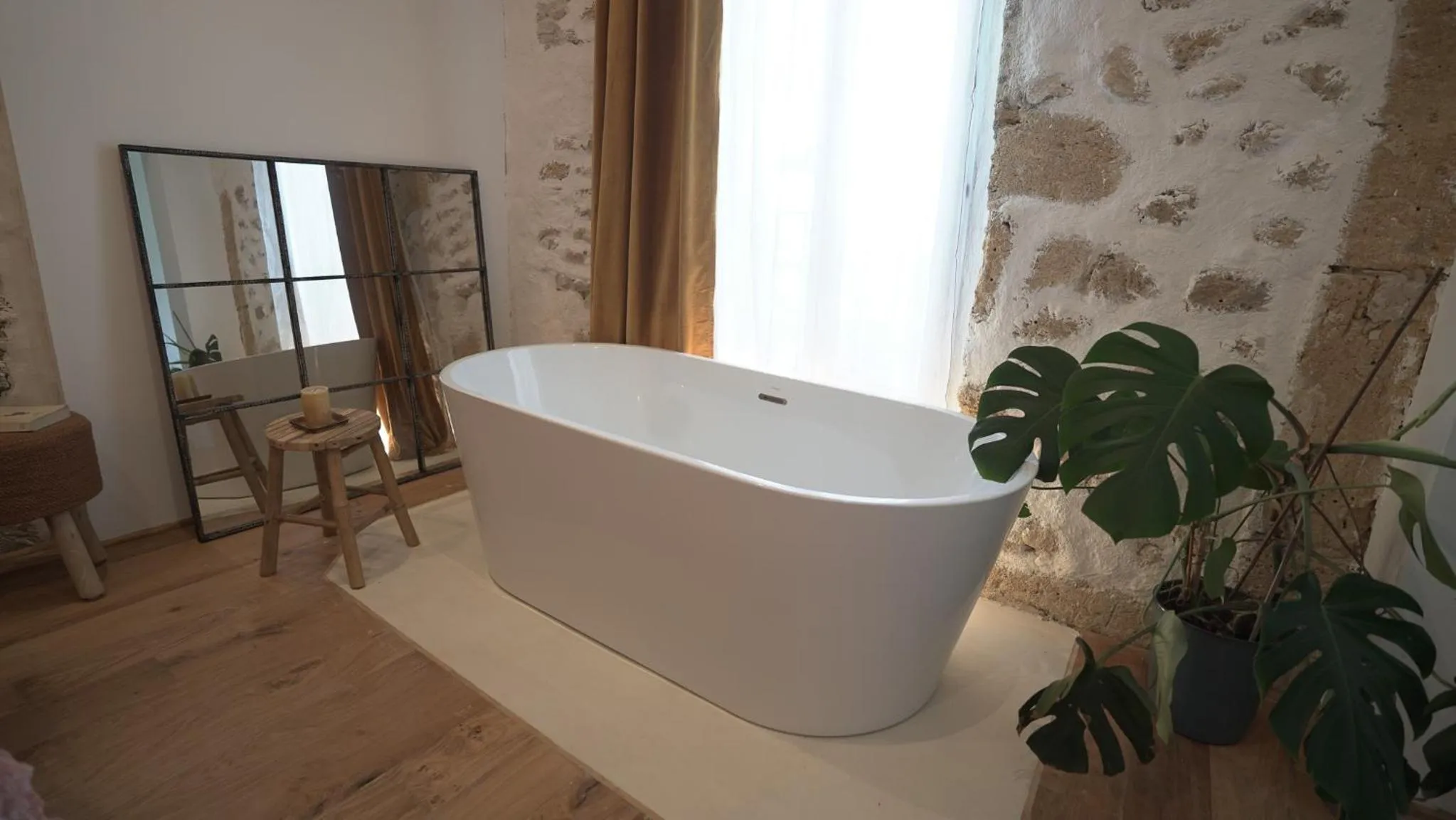 Bathroom in La Maison des Lamanon
