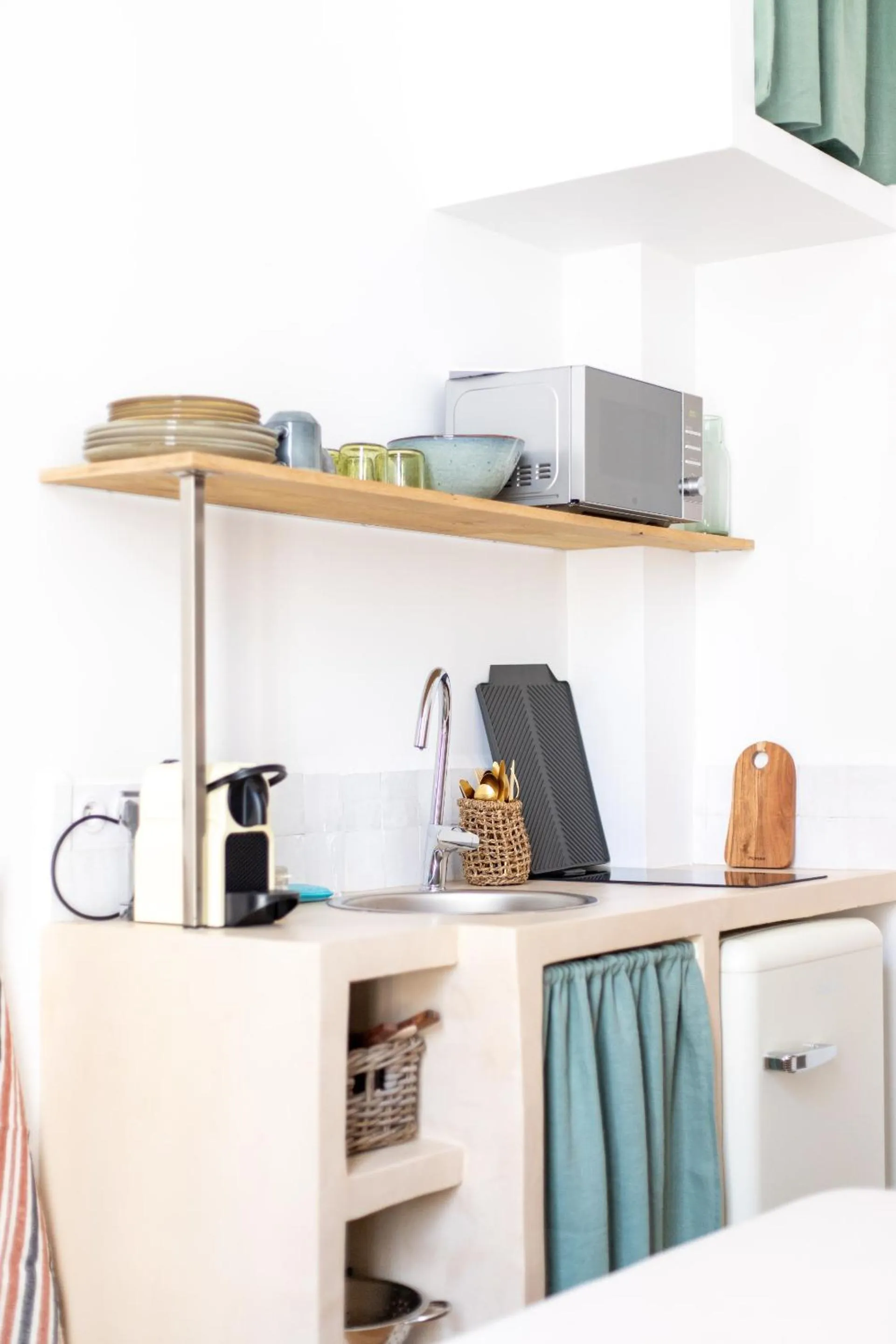 Kitchen or kitchenette in La Maison des Lamanon