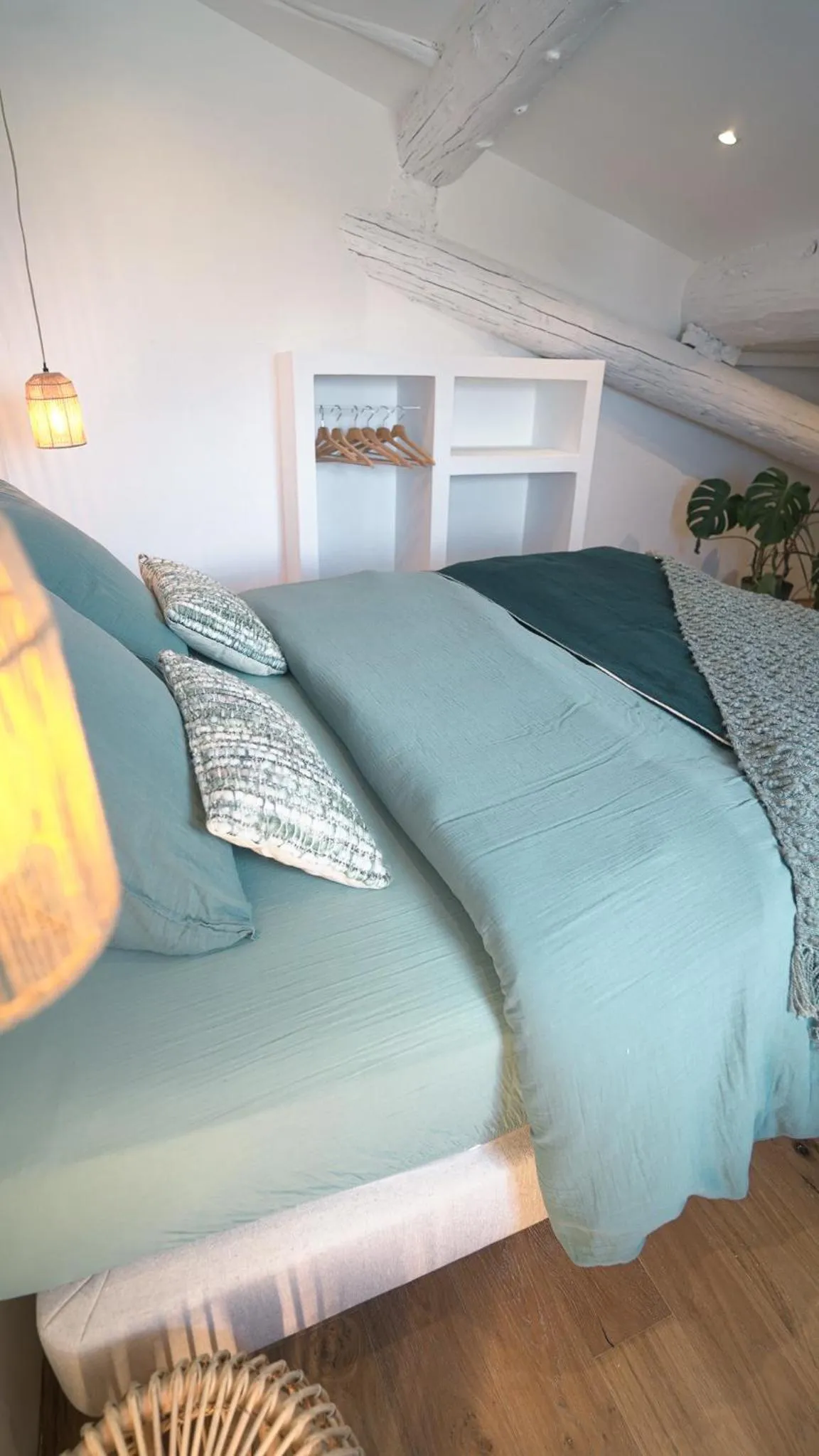 Bedroom, Bed in La Maison des Lamanon