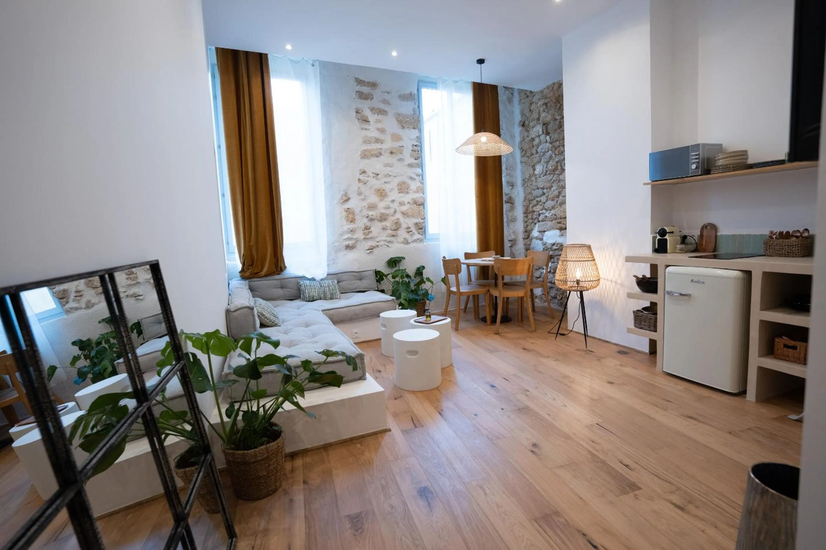 Other in La Maison des Lamanon