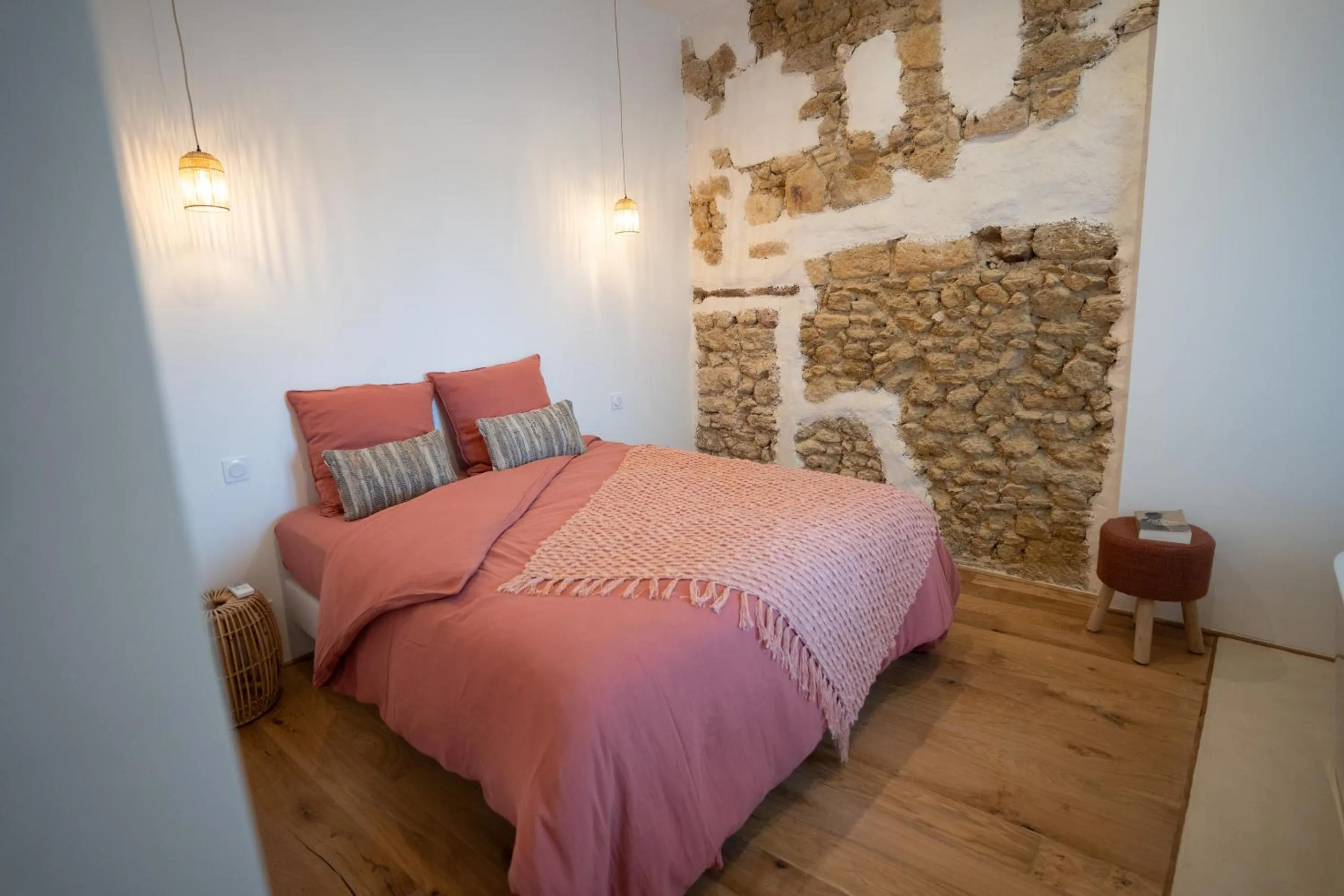 Bedroom, Bed in La Maison des Lamanon