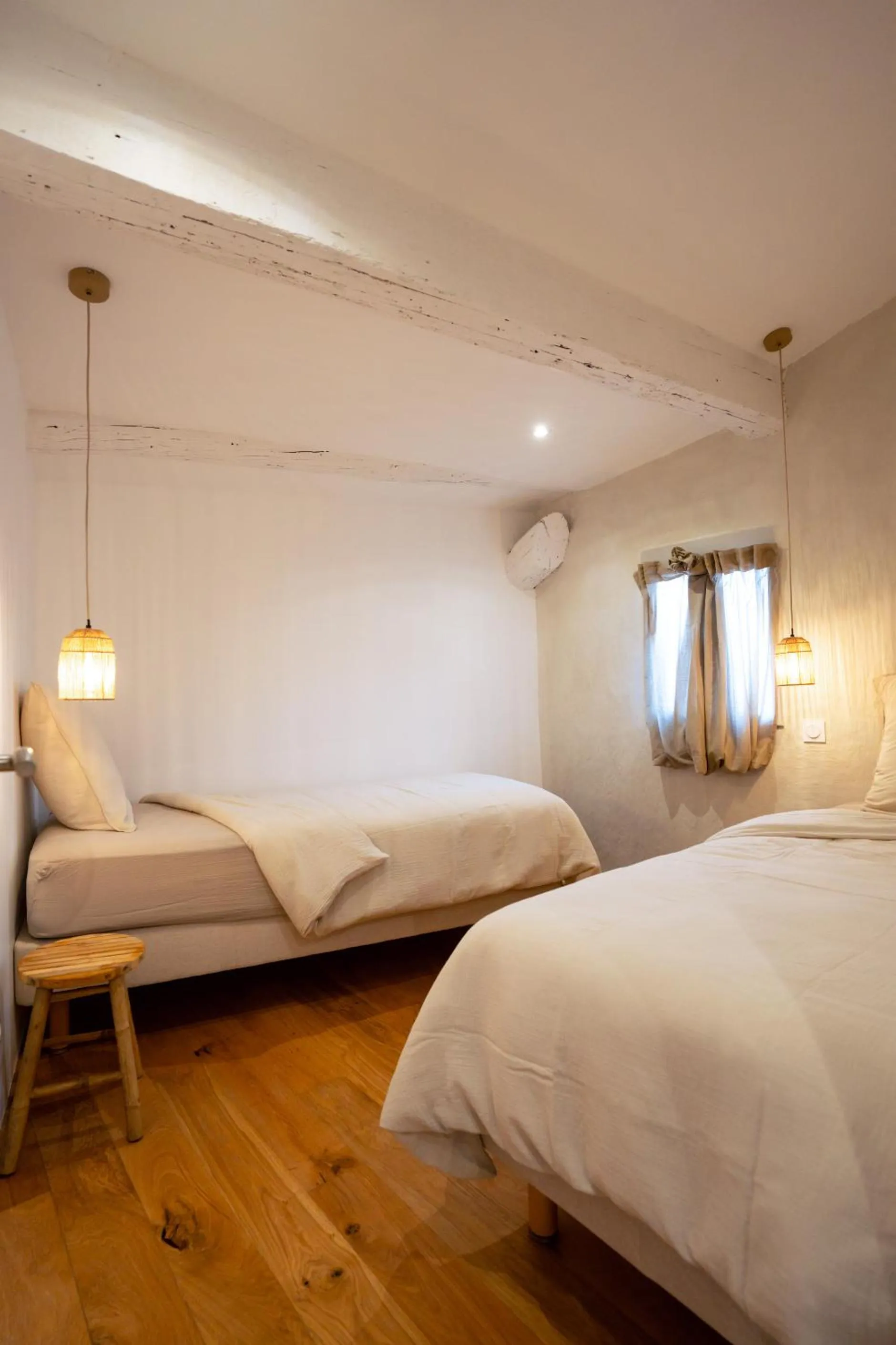 Bedroom, Bed in La Maison des Lamanon