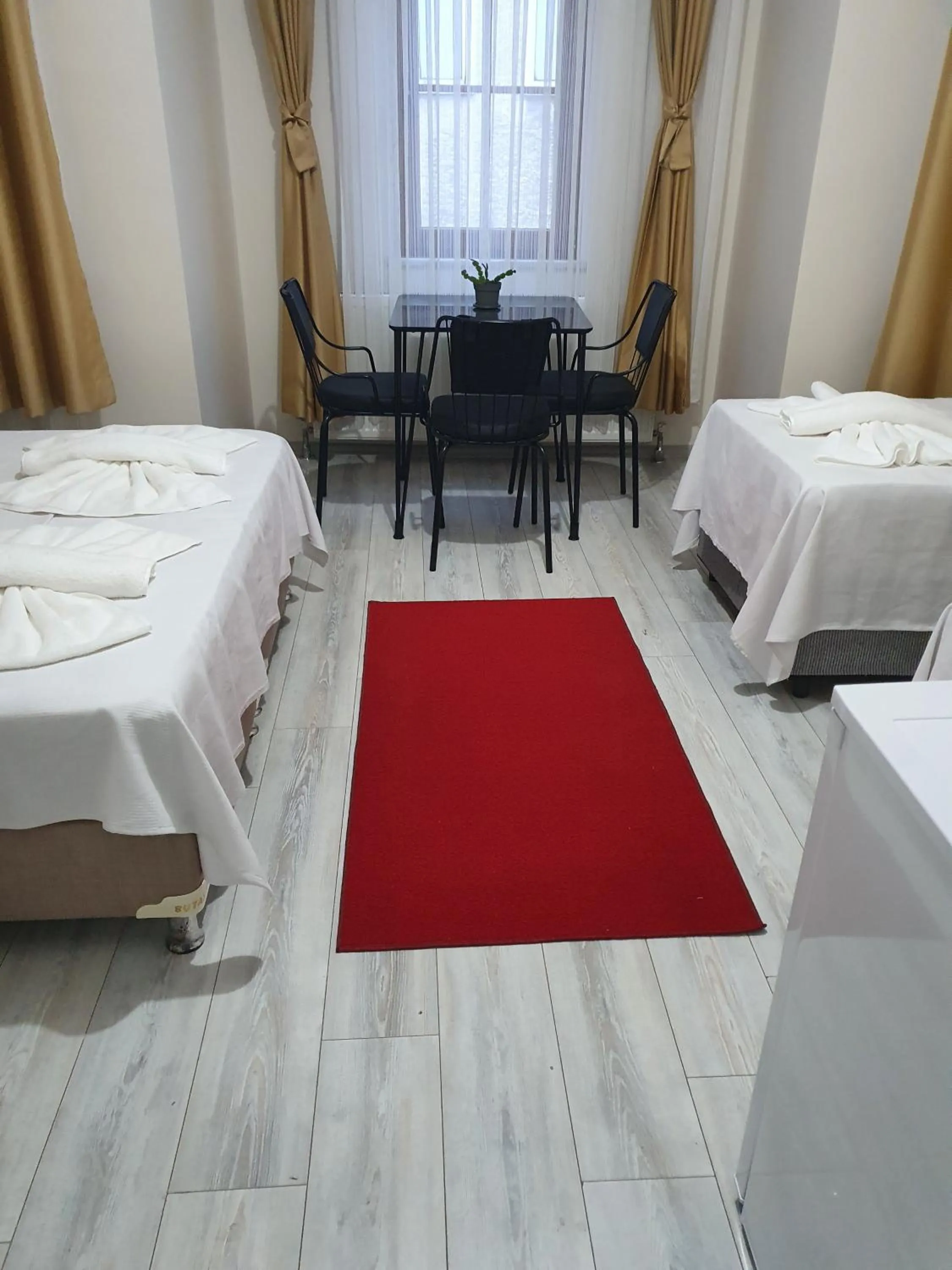 Photo of the whole room, Bed in Halil Bey Konağı
