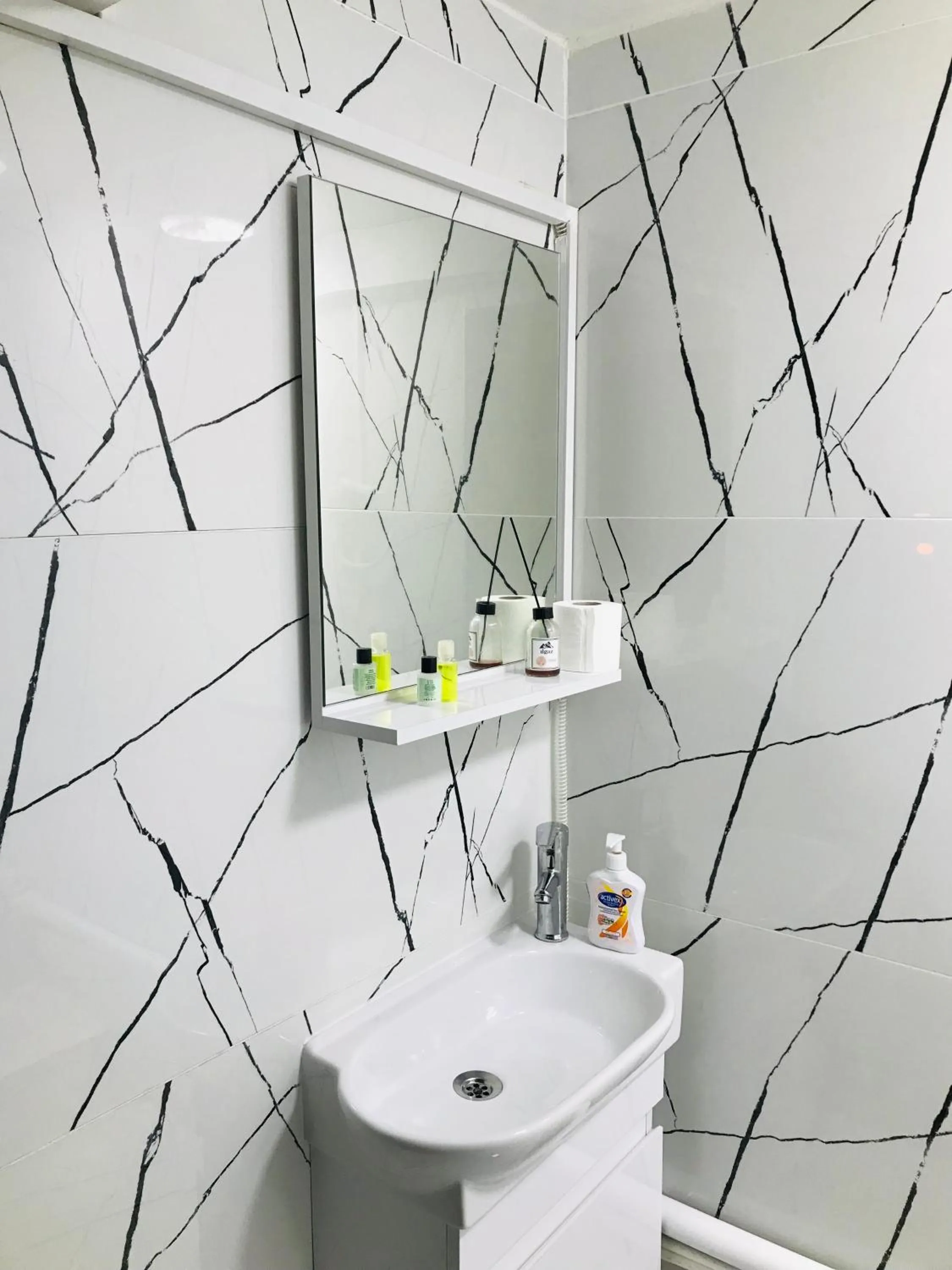 Shower in Halil Bey Konağı