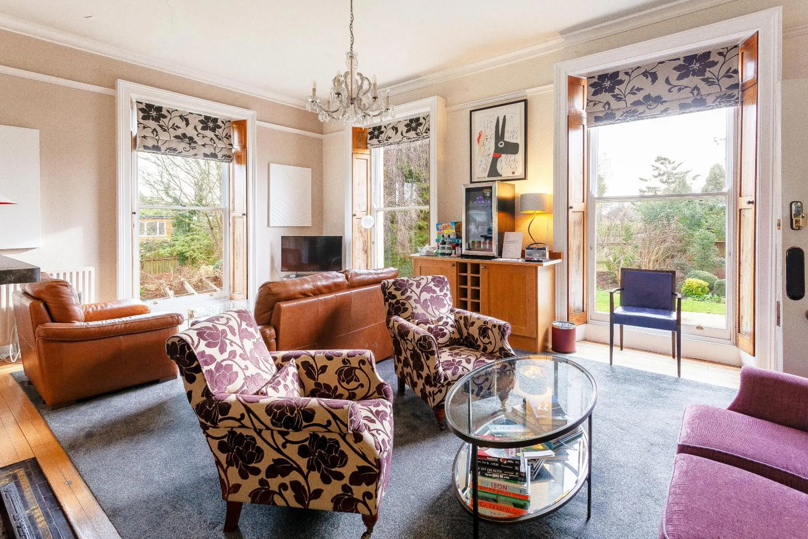 Lounge or bar in Beaumont House Lounge or bar in Beaumont House