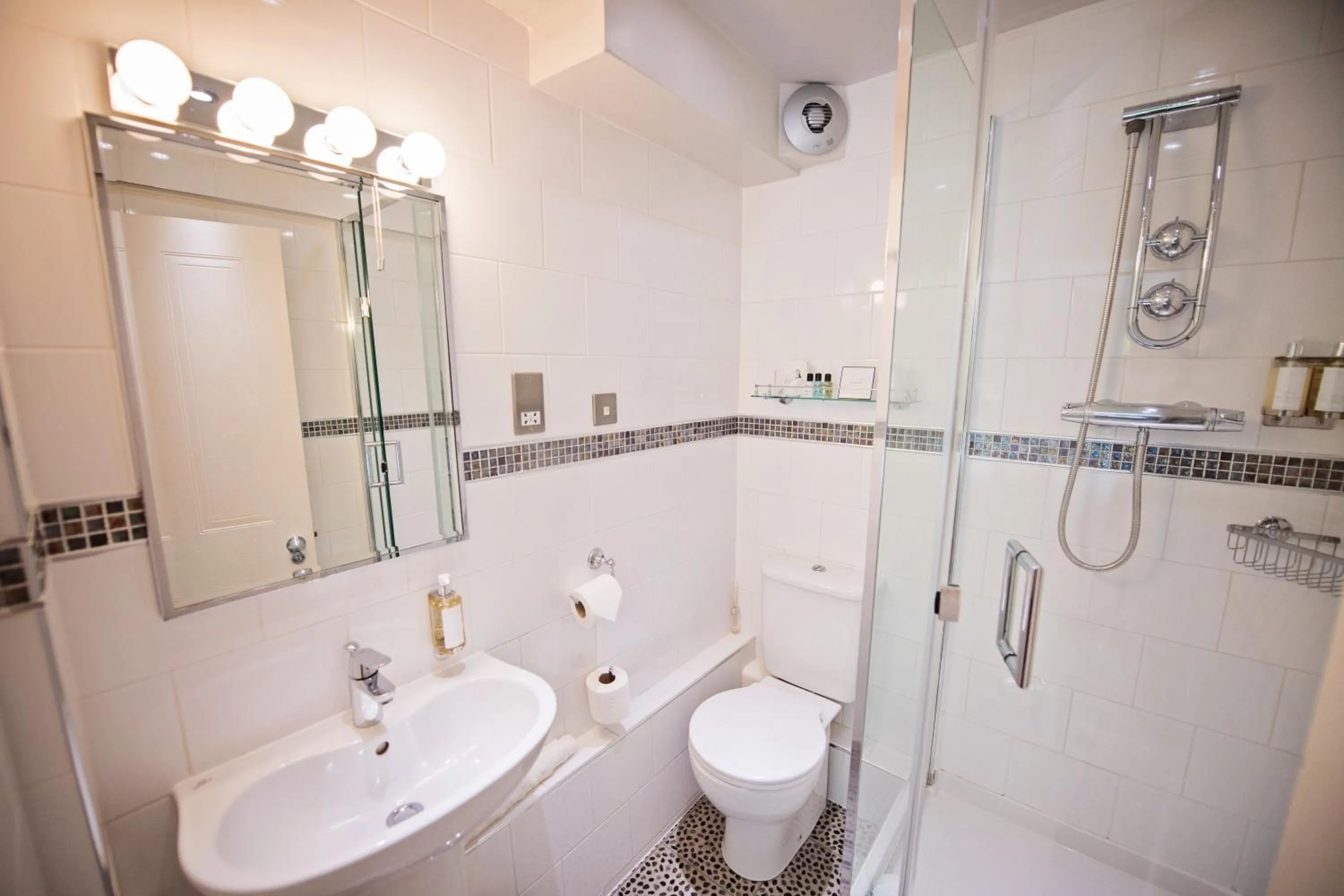 Shower in Beaumont House