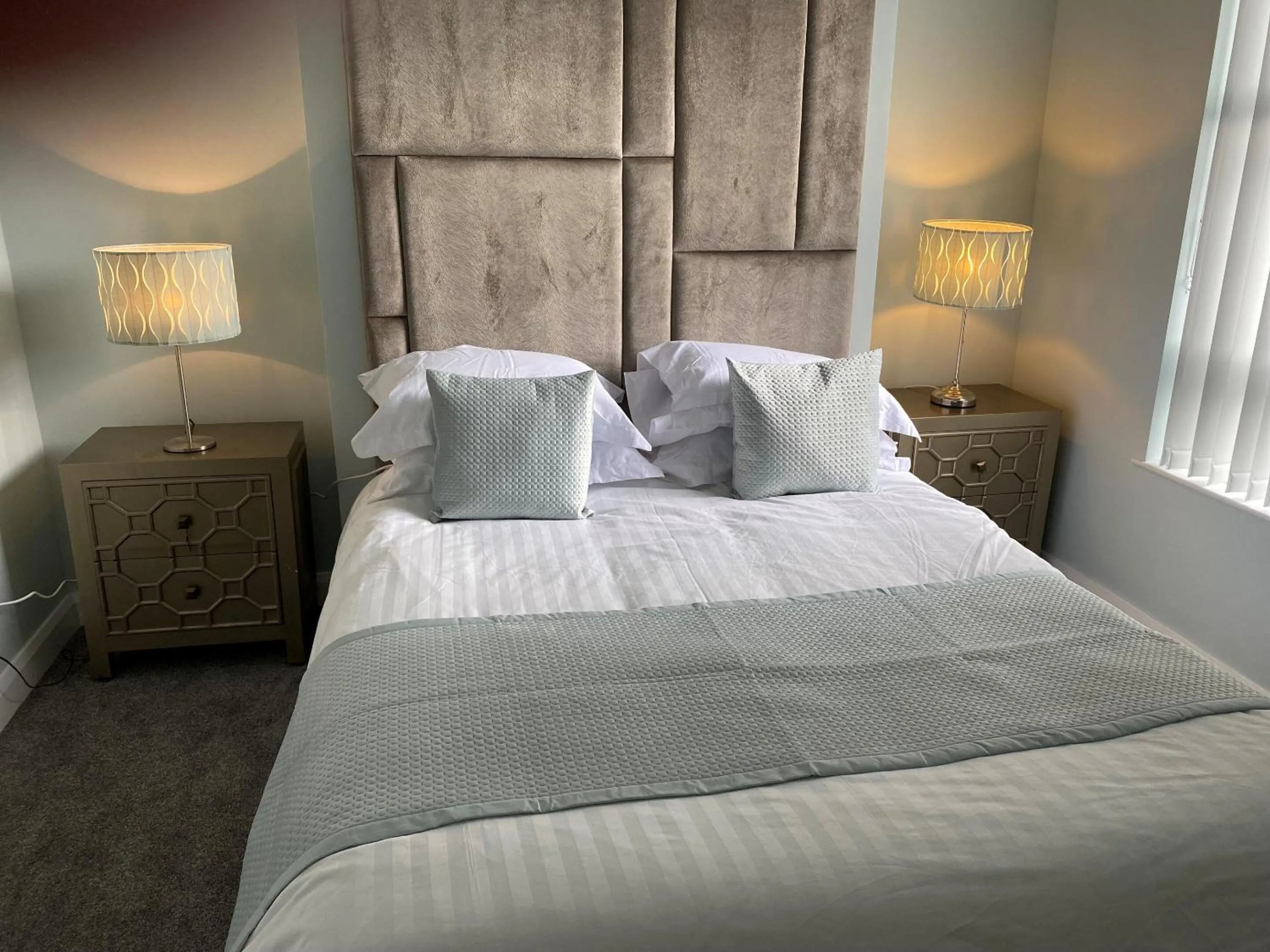 Bedroom, Bed in City Centre 3 BDR Townhouse by Belfast City Breaks