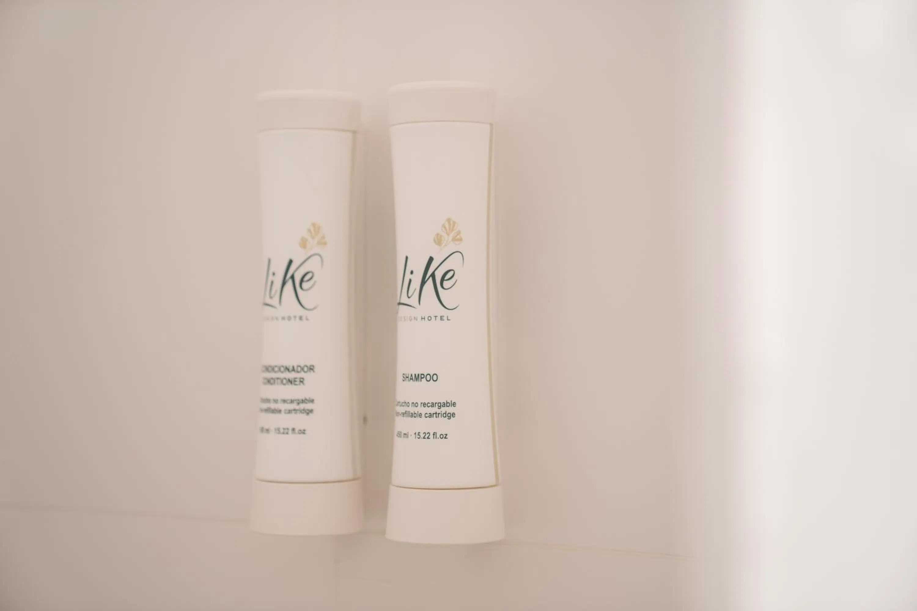 Shower in Like Design Hotel Rivera