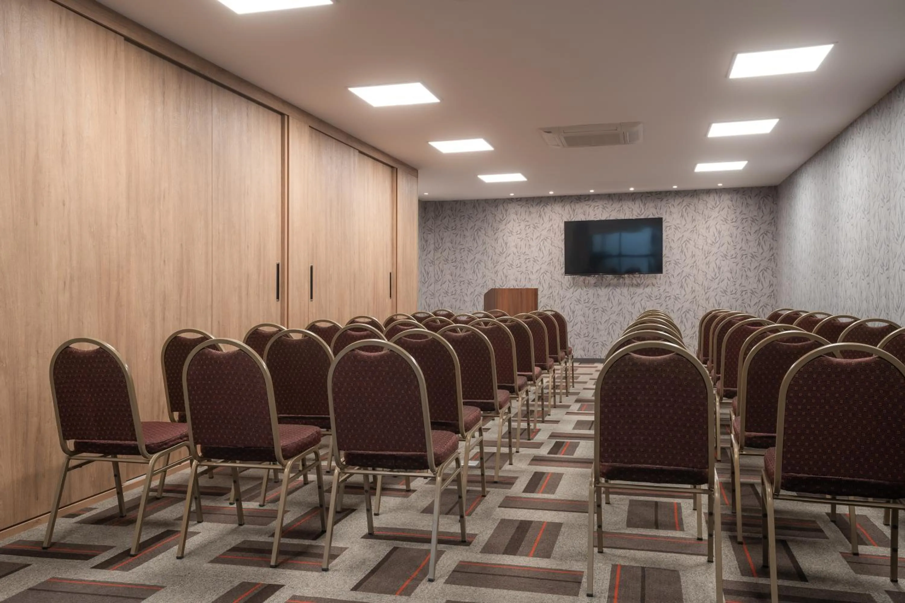 TV and multimedia in Like Design Hotel Rivera