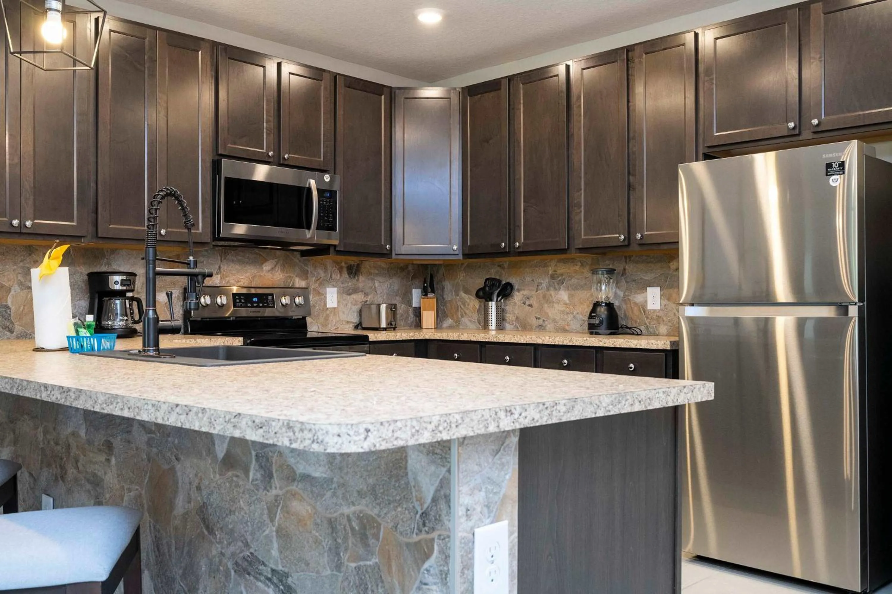 Stunning 3Bd Close to Disney at Fiesta Key 4764