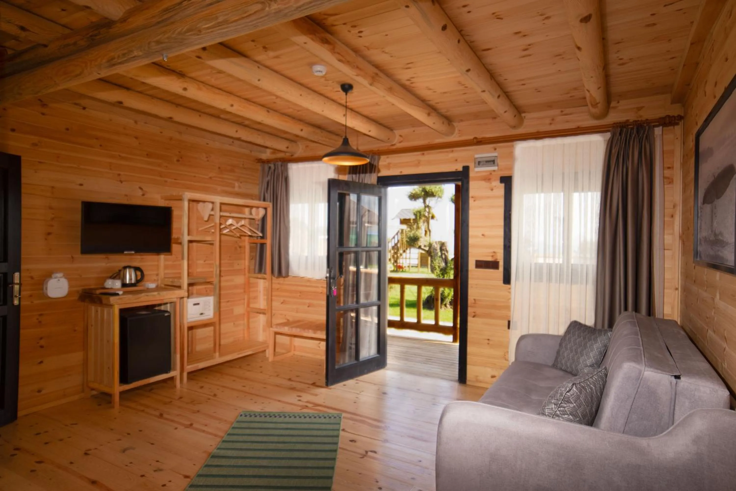 Facade/entrance in MUKHA ORMANLI